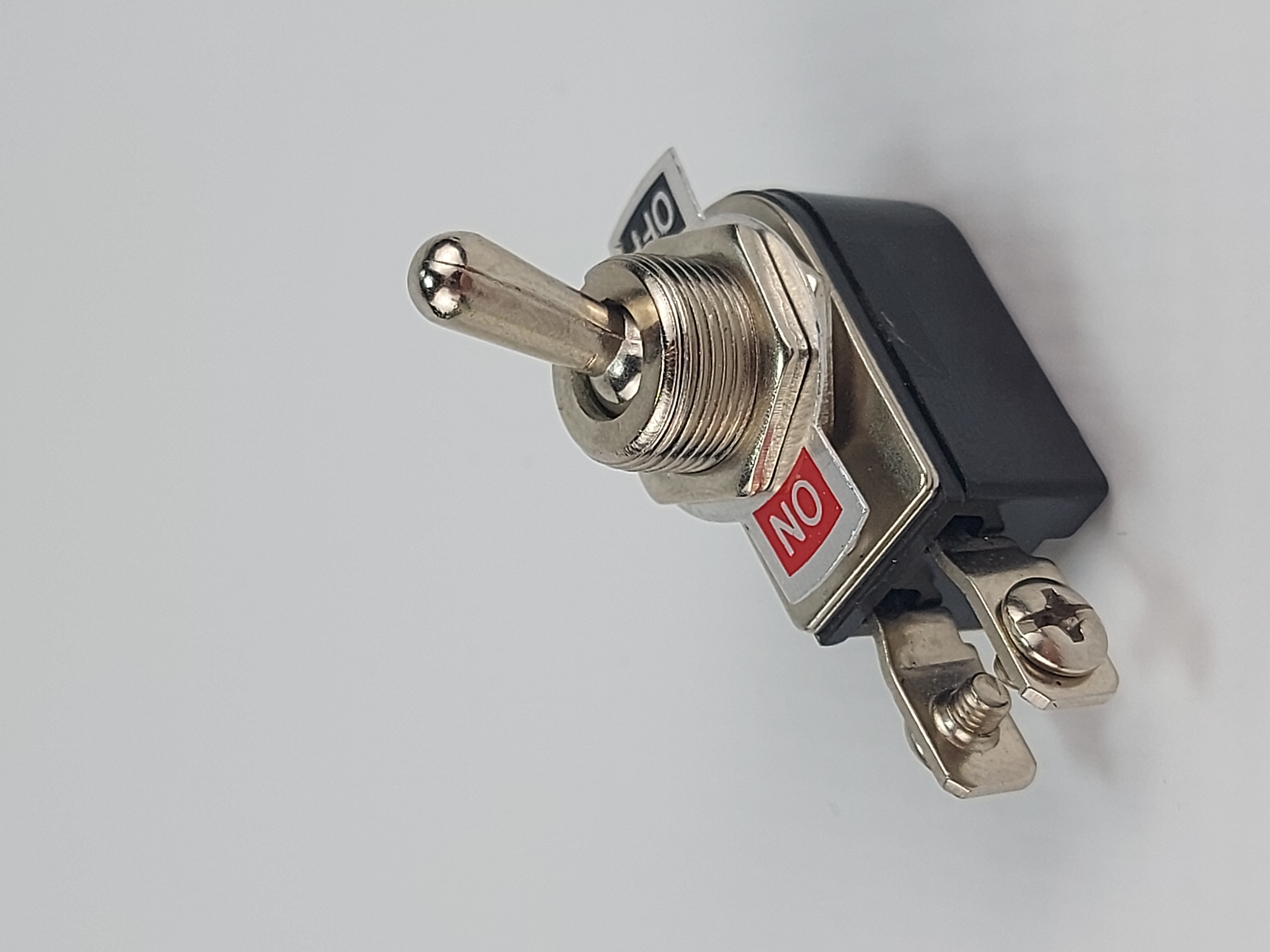 Тумблер двухпозиционный RUICHI KNH-1S ON-OFF SPST 3А/250В