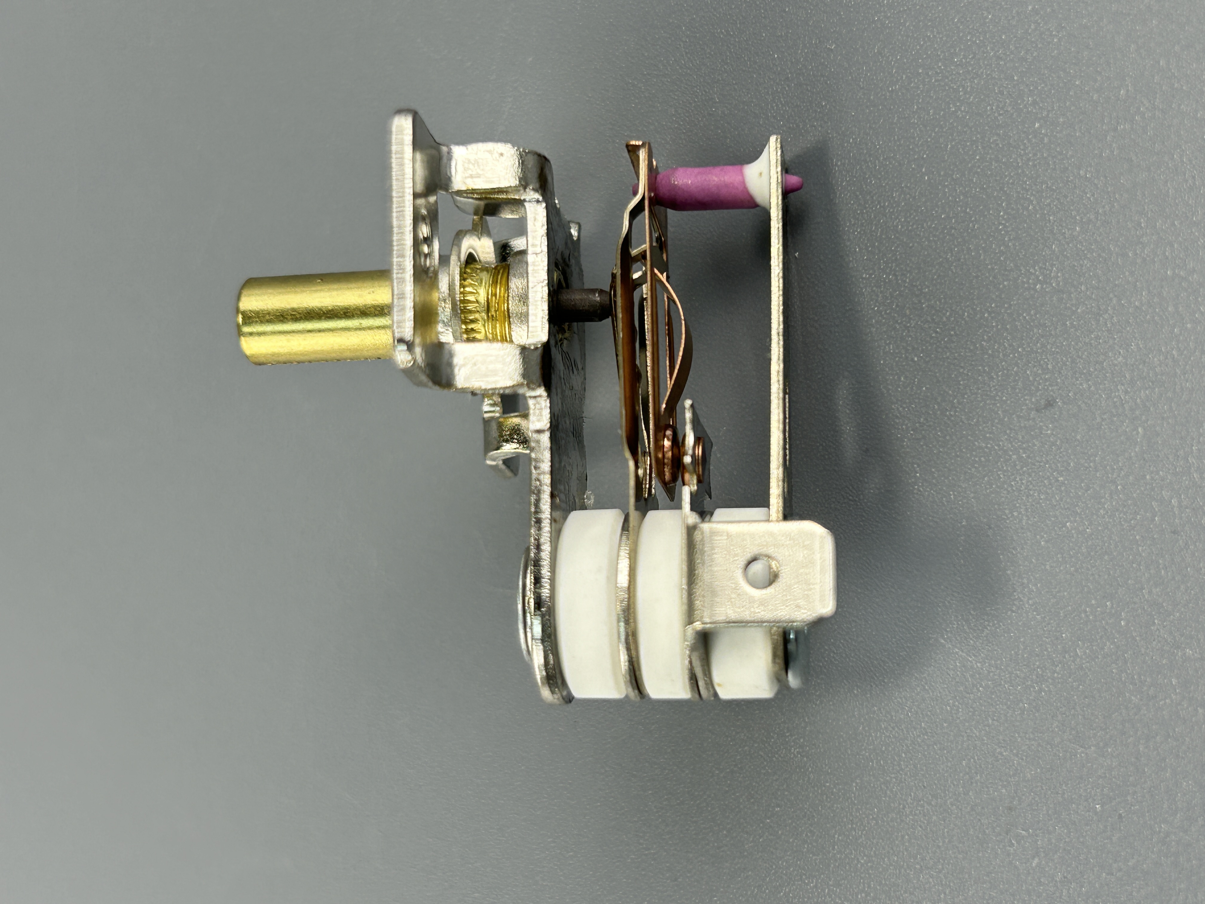 Биметаллический регулируемый термостат 25-170С KST 820 16A 250V