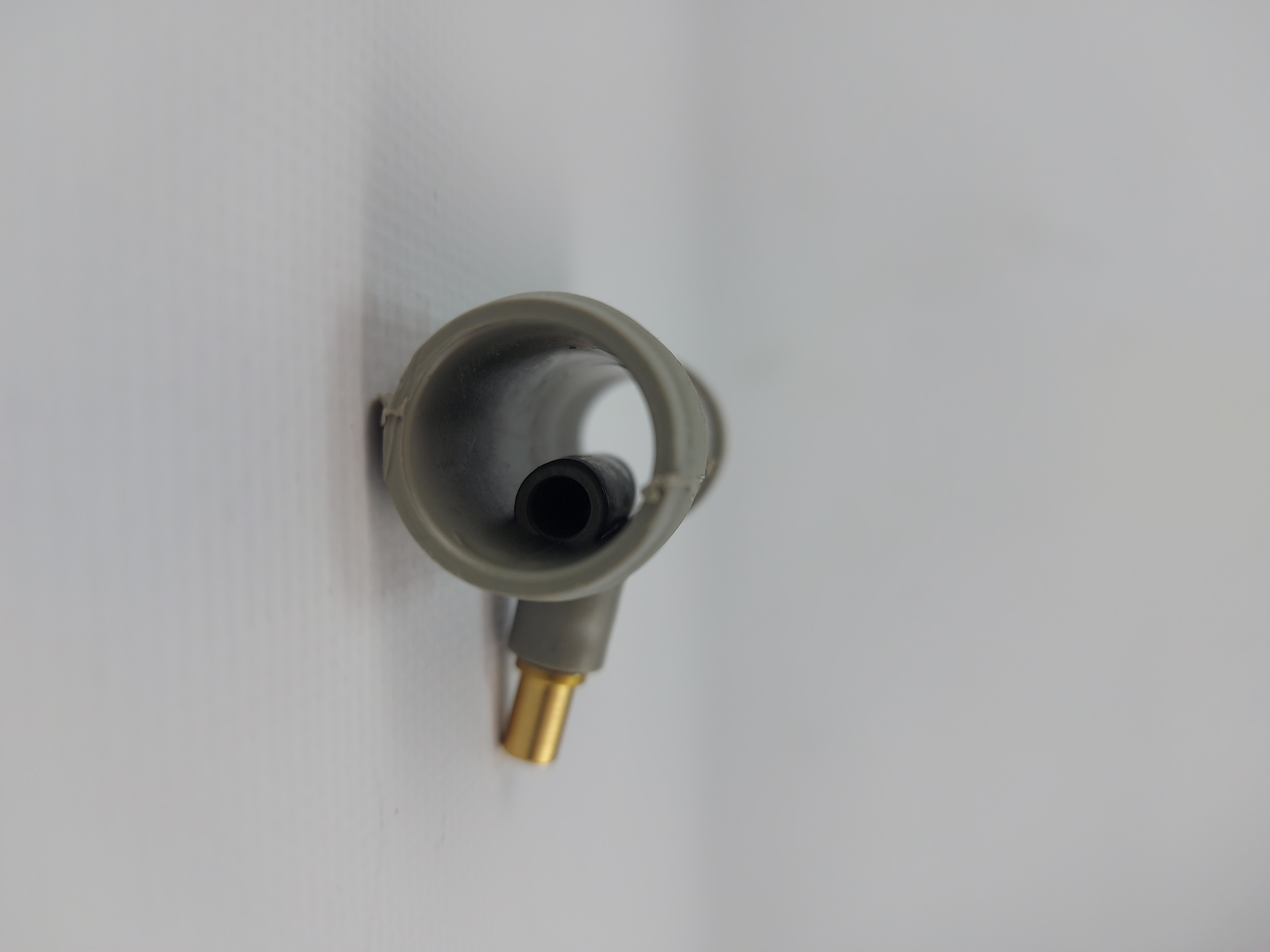 Клапан (антисифон) 20x20 для сливного шланга стиральных машин