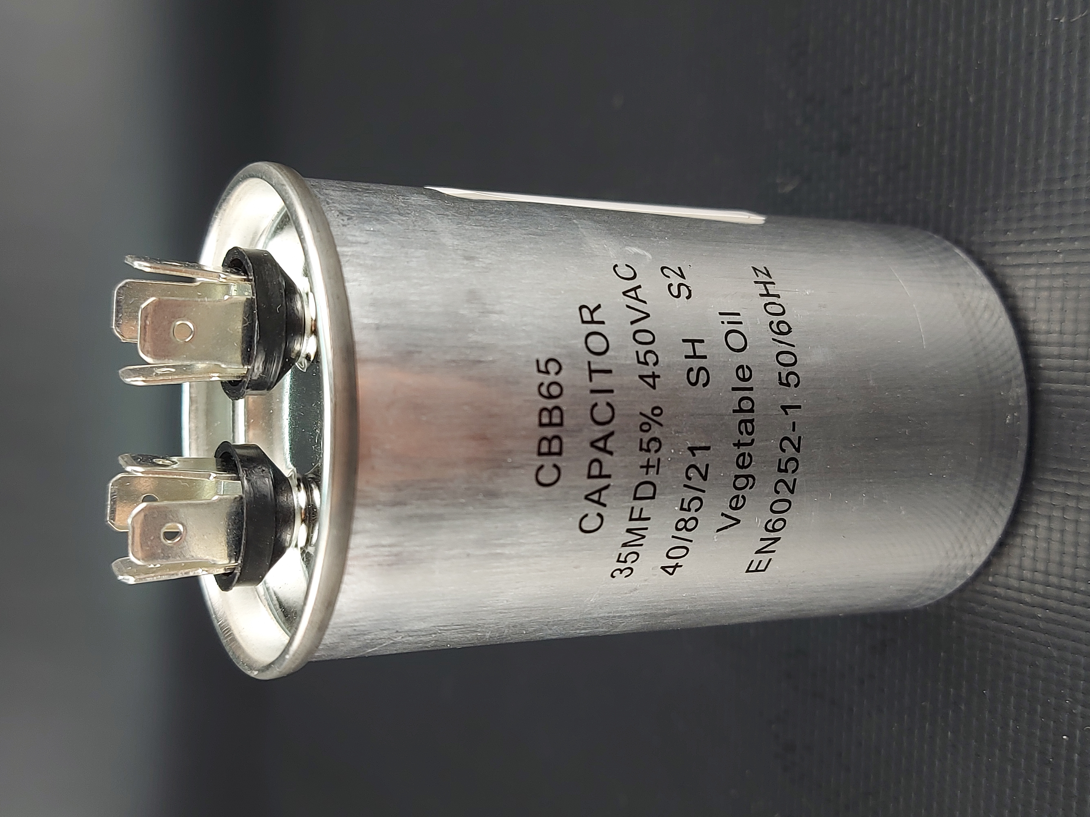Пуско-рабочий конденсатор CBB65 35 мкФ 450V