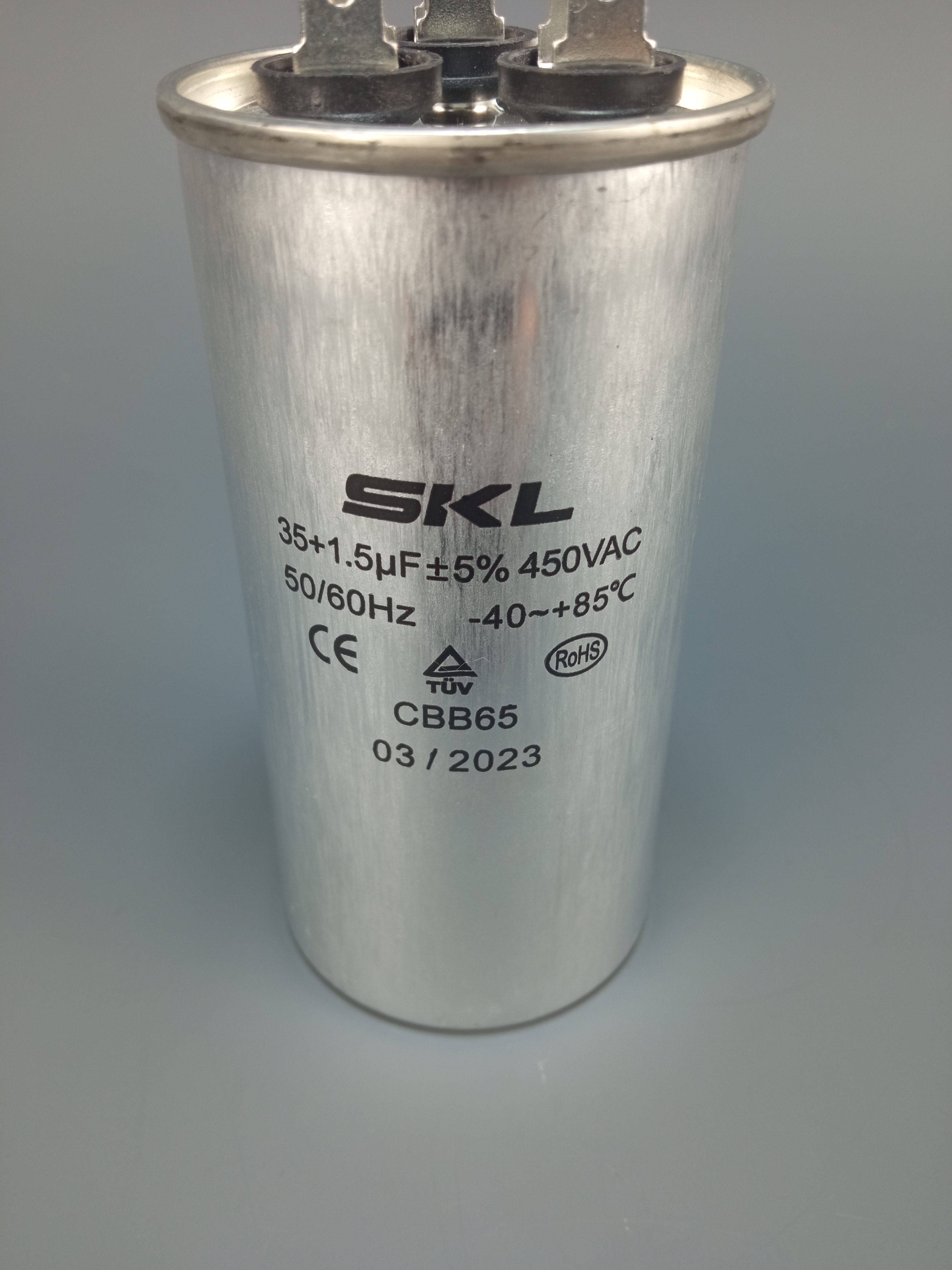Пусковой конденсатор CBB65 35uF+1.5uF 450V сдвоенный