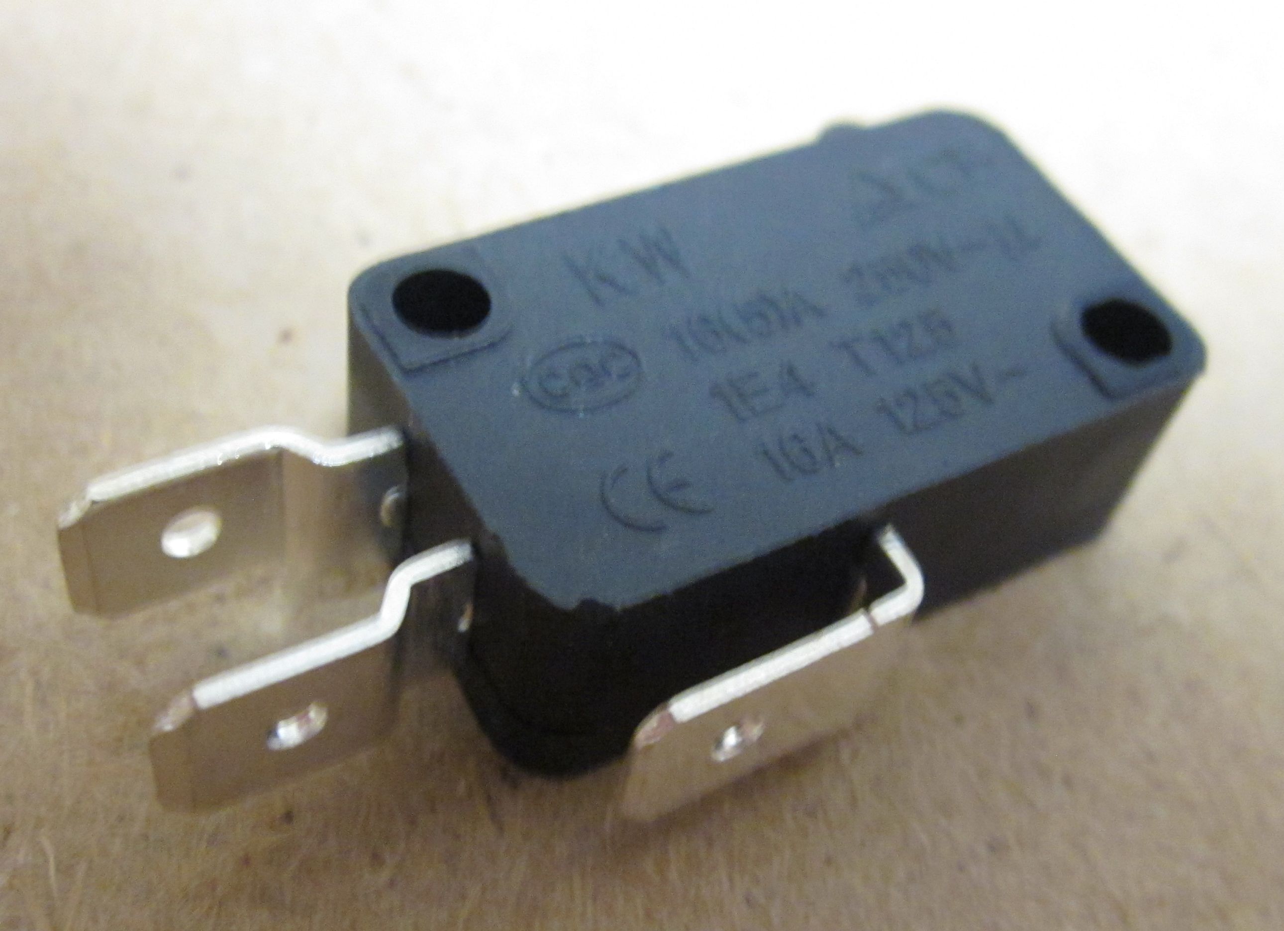Микропереключатель KW1-103-F 15A / 250В