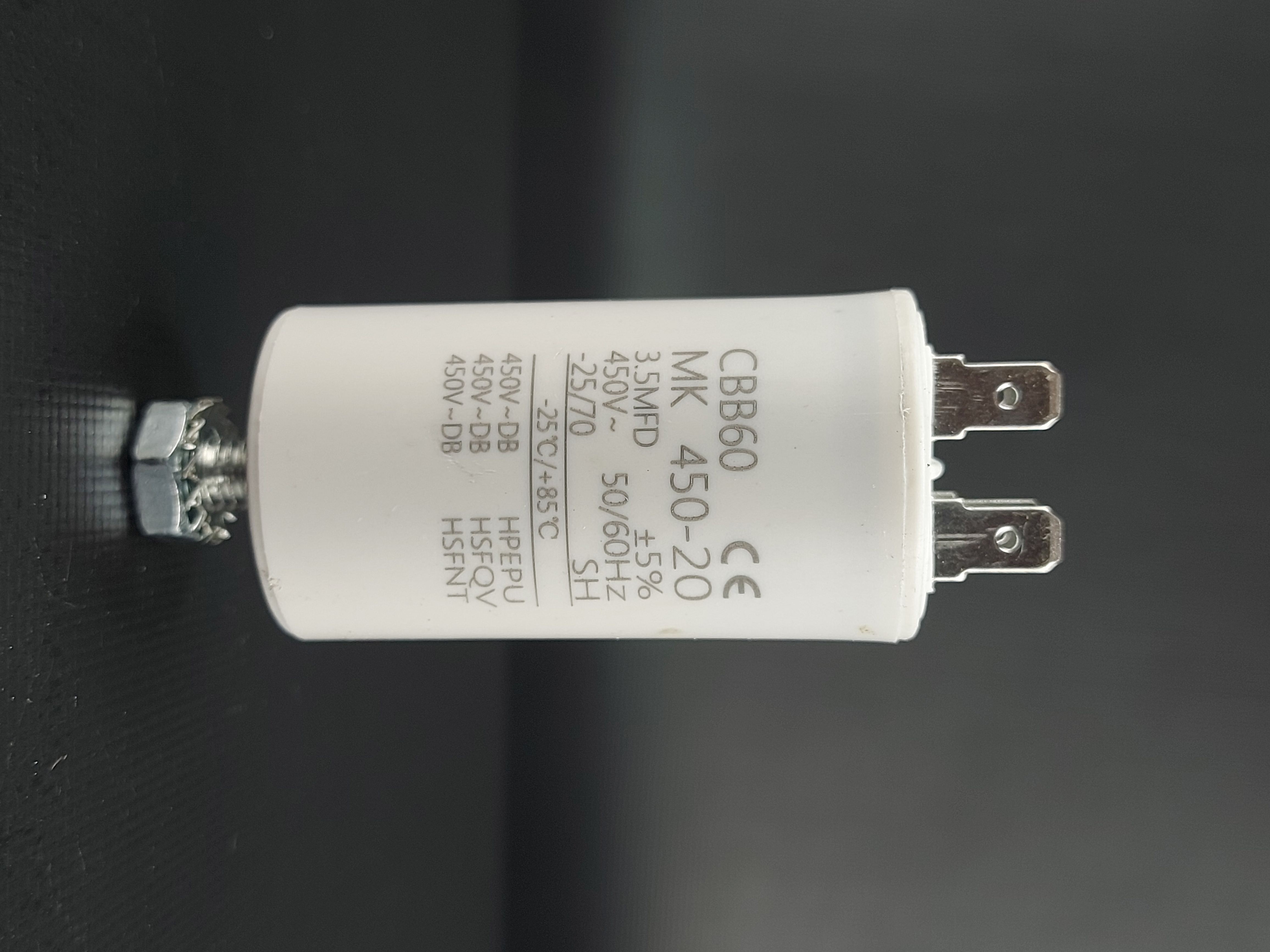 Пусковой конденсатор CBB60   3,5 мкФ 450V