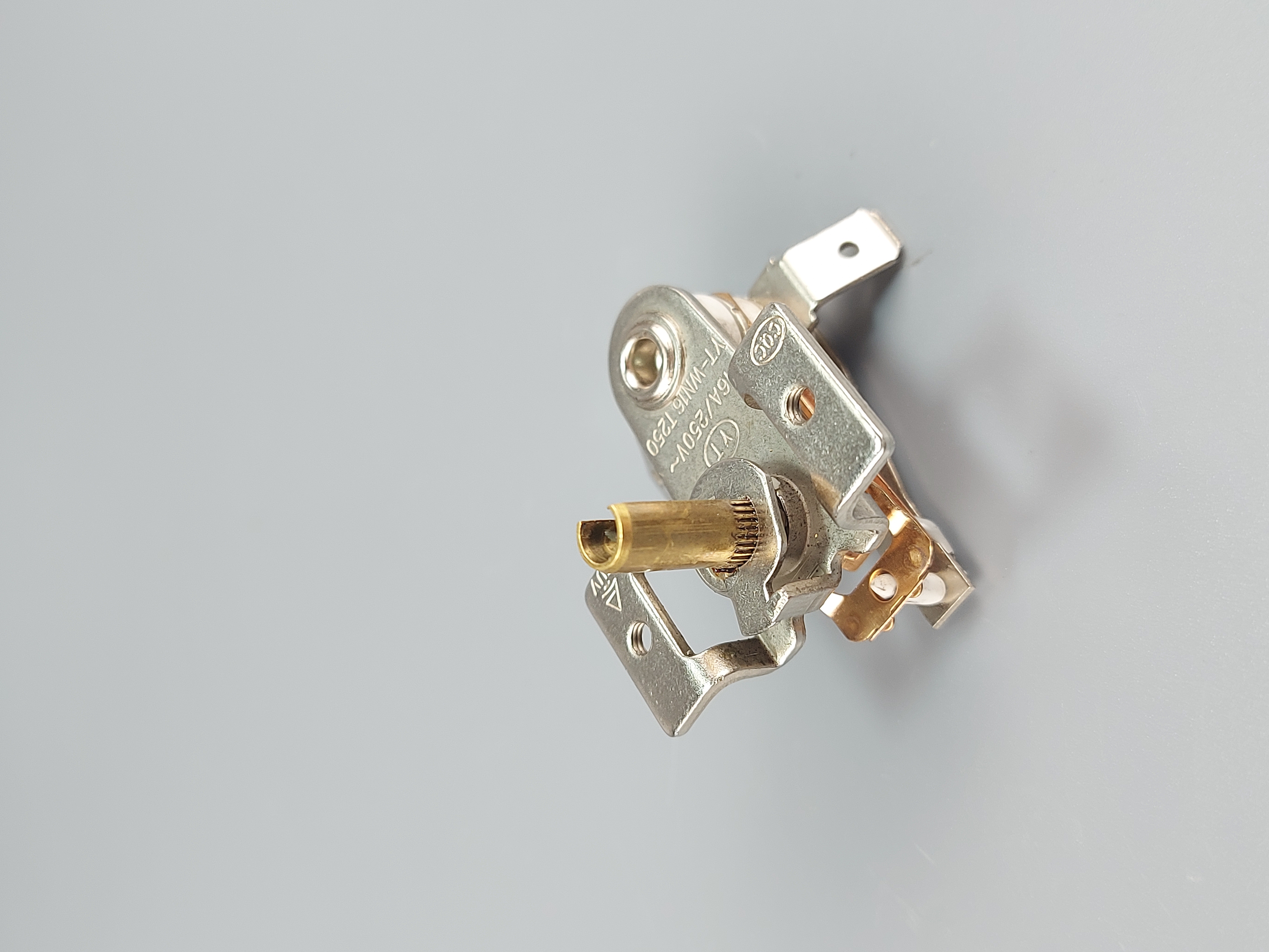 Биметаллический регулируемый термостат 0-85С YT-WN16 16A/250V