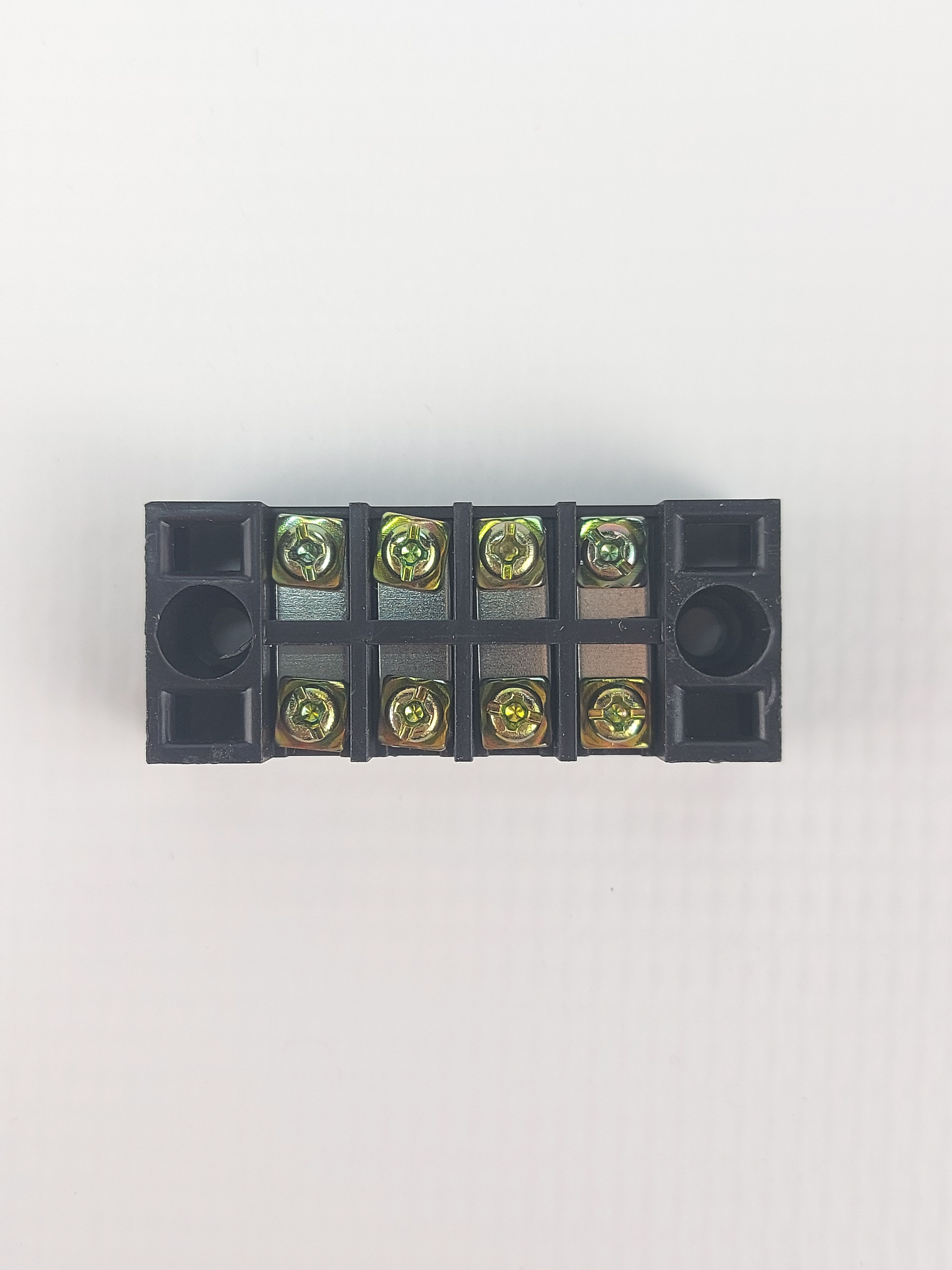 Клеммная колодка винтовая с крышкой TB-1504 600В/15А (00000002412)