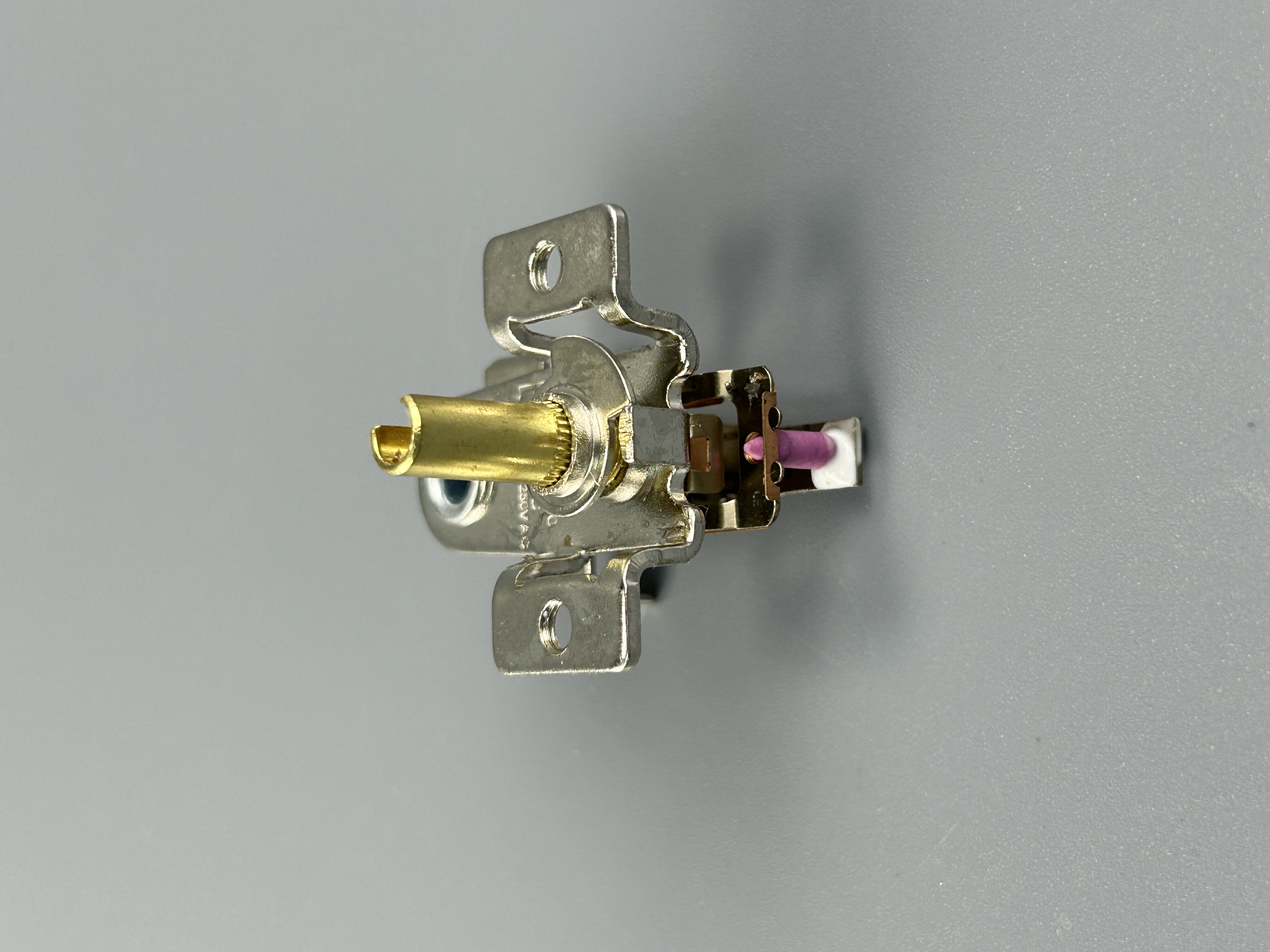 Биметаллический регулируемый термостат 25-170С KST 820 16A 250V