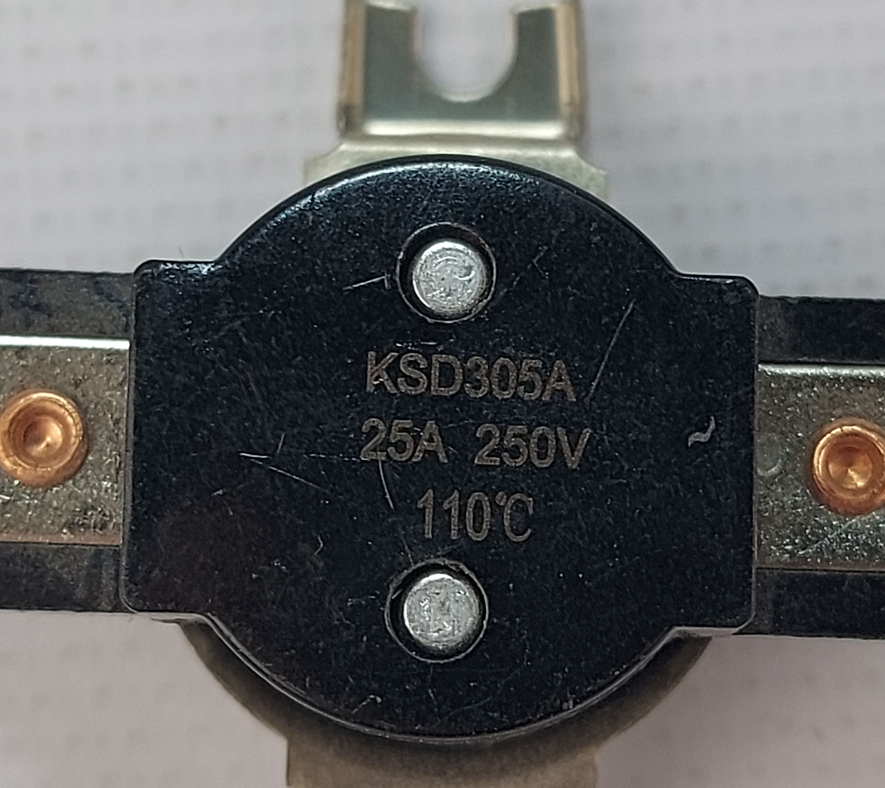 Термостат биметаллический KSD305A110CFA NC 110*C 25A/250В