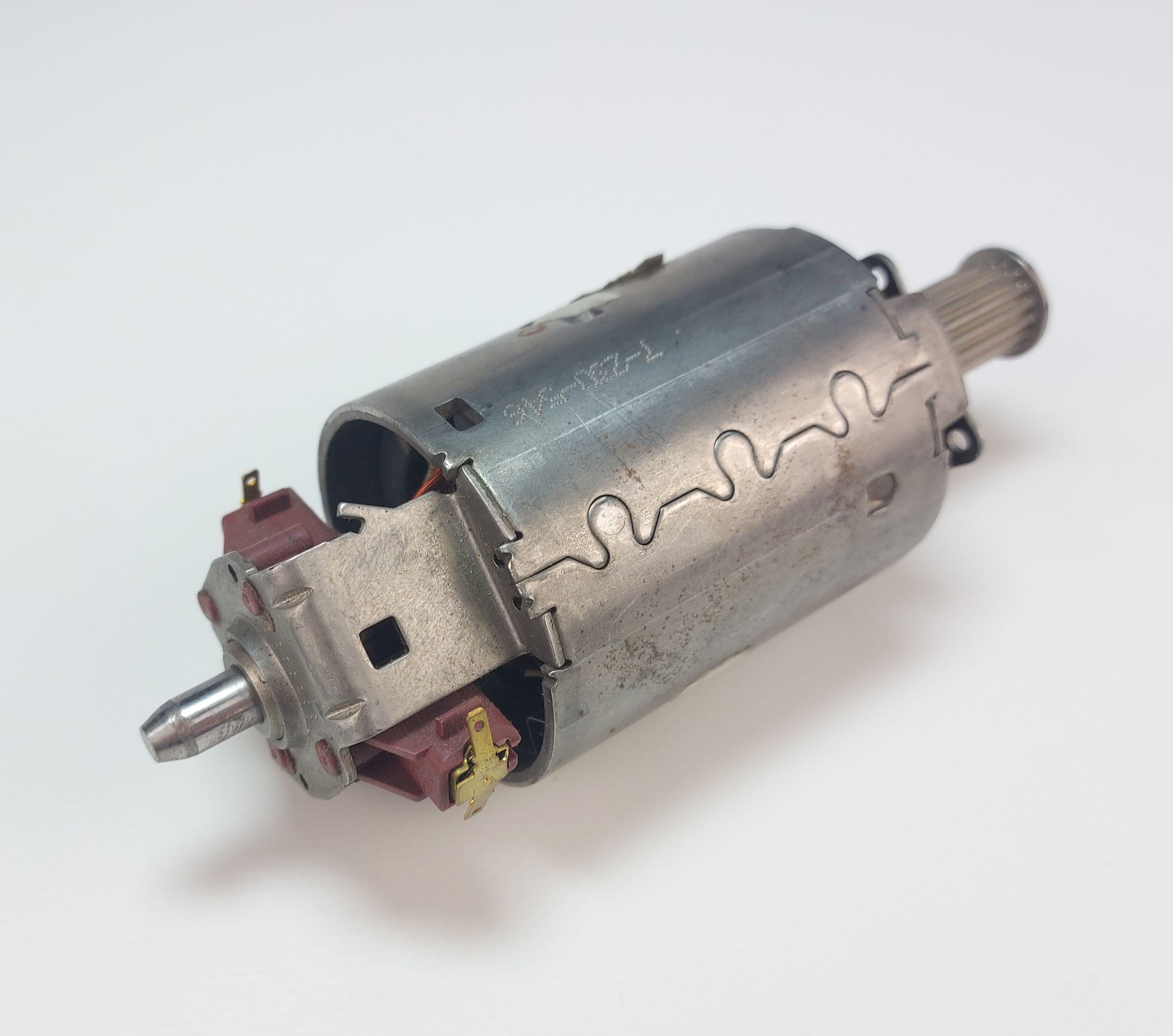 Двигатель (мотор) для кухонного комбайна K850 - K3210 Braun (63210623)
