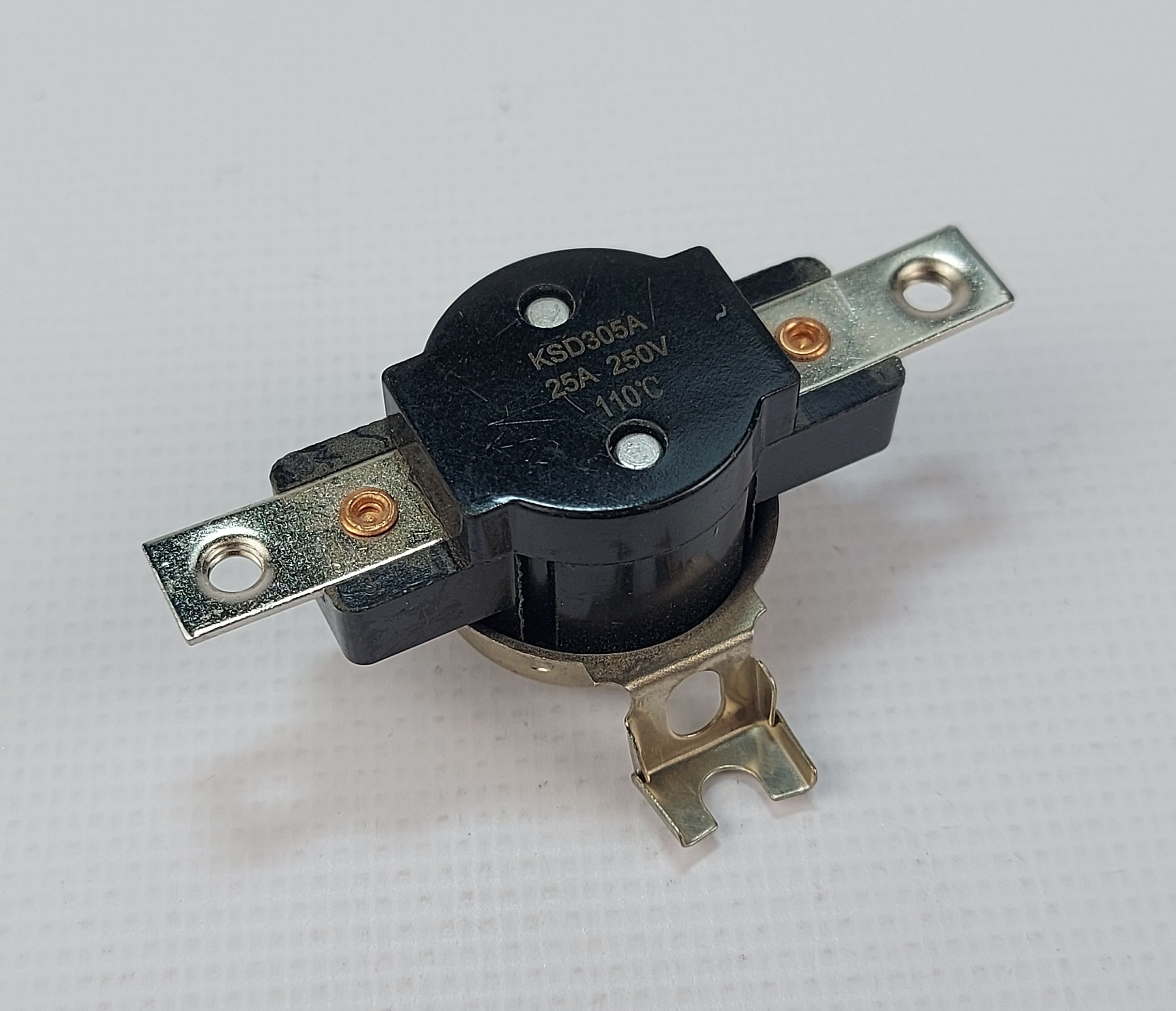 Термостат биметаллический KSD305A110CFA NC 110*C 25A/250В