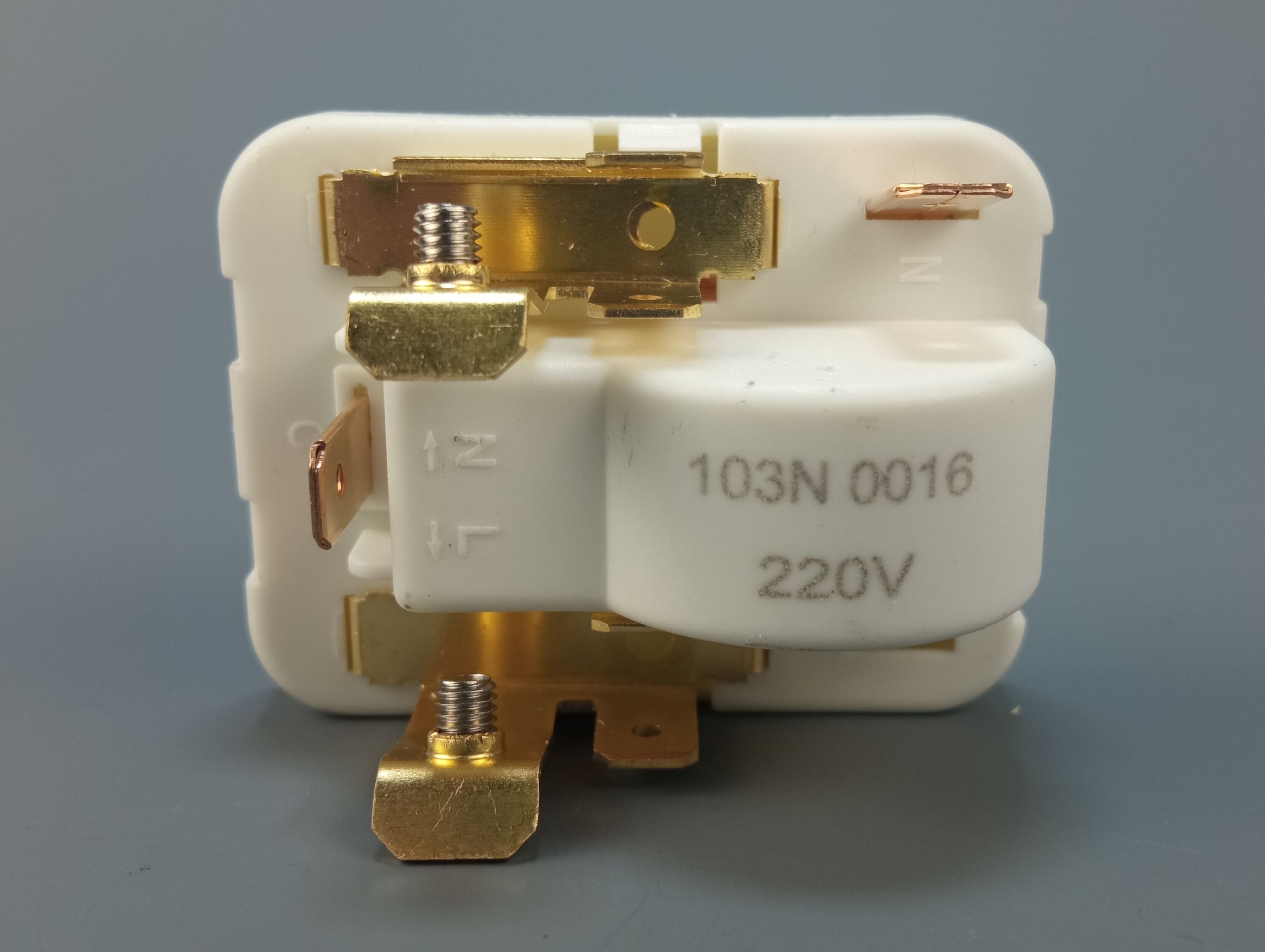 Реле пусковое 103N0016 Danfoss для холодильника