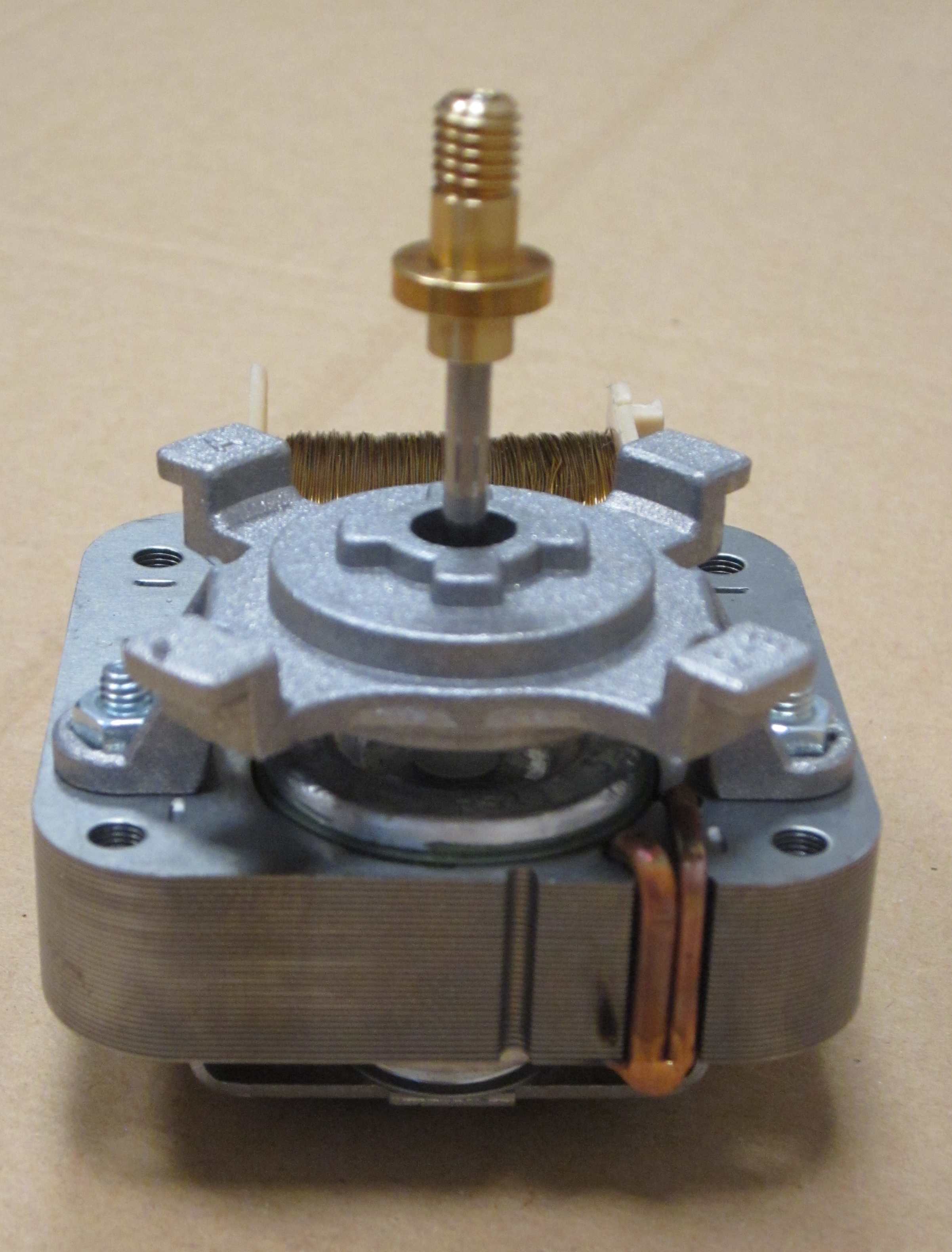 Двигатель на конвекцию (в духовку) (Whirlpool 481236118492)