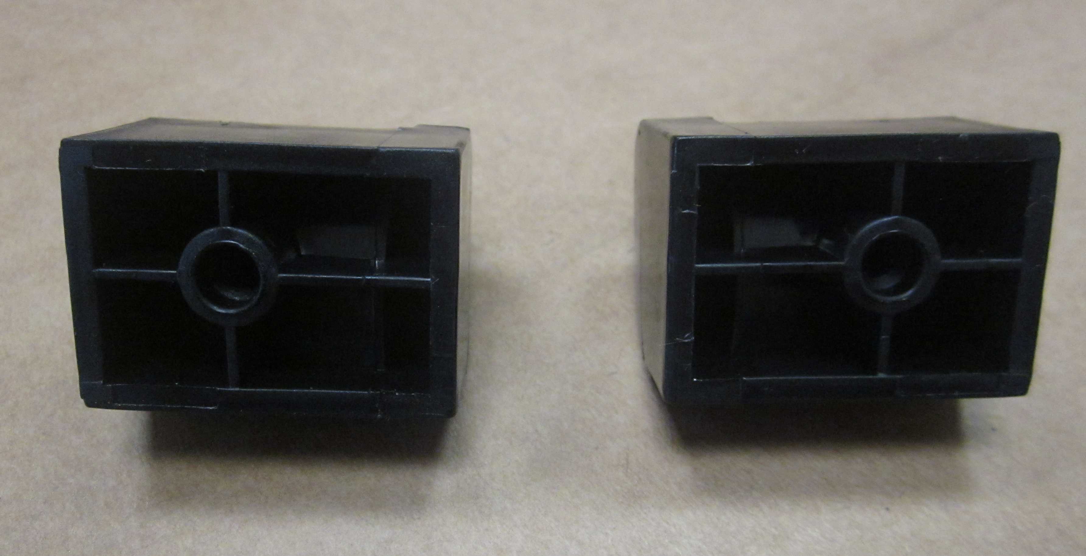 Дарина / DARINA Крепление ручки духовки мод. GM441 (пара), черное (01041622)