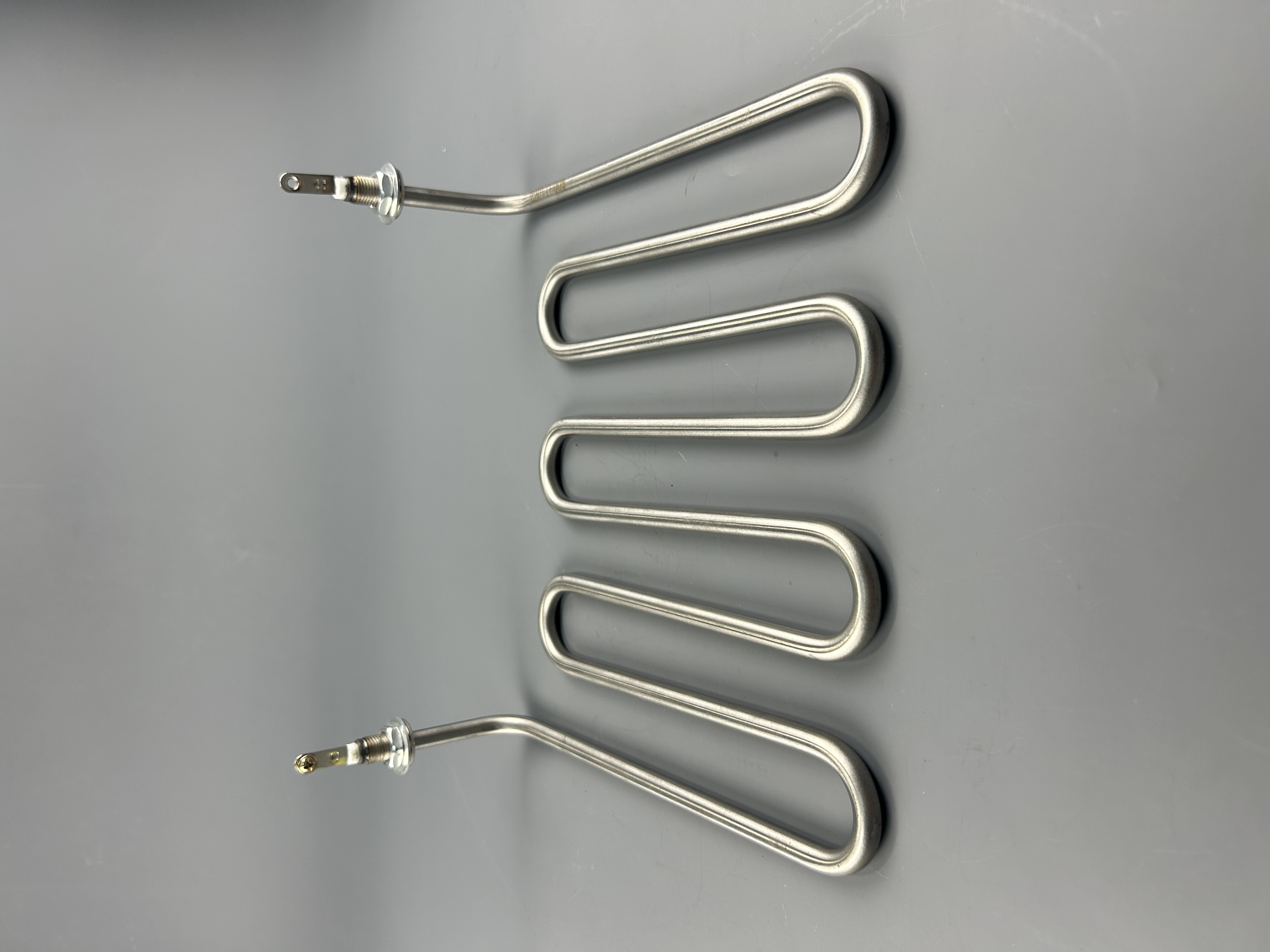 ТЭН для гриля 1600W 220V Саламандра Hurakan HKN-SAL600MBM в/з