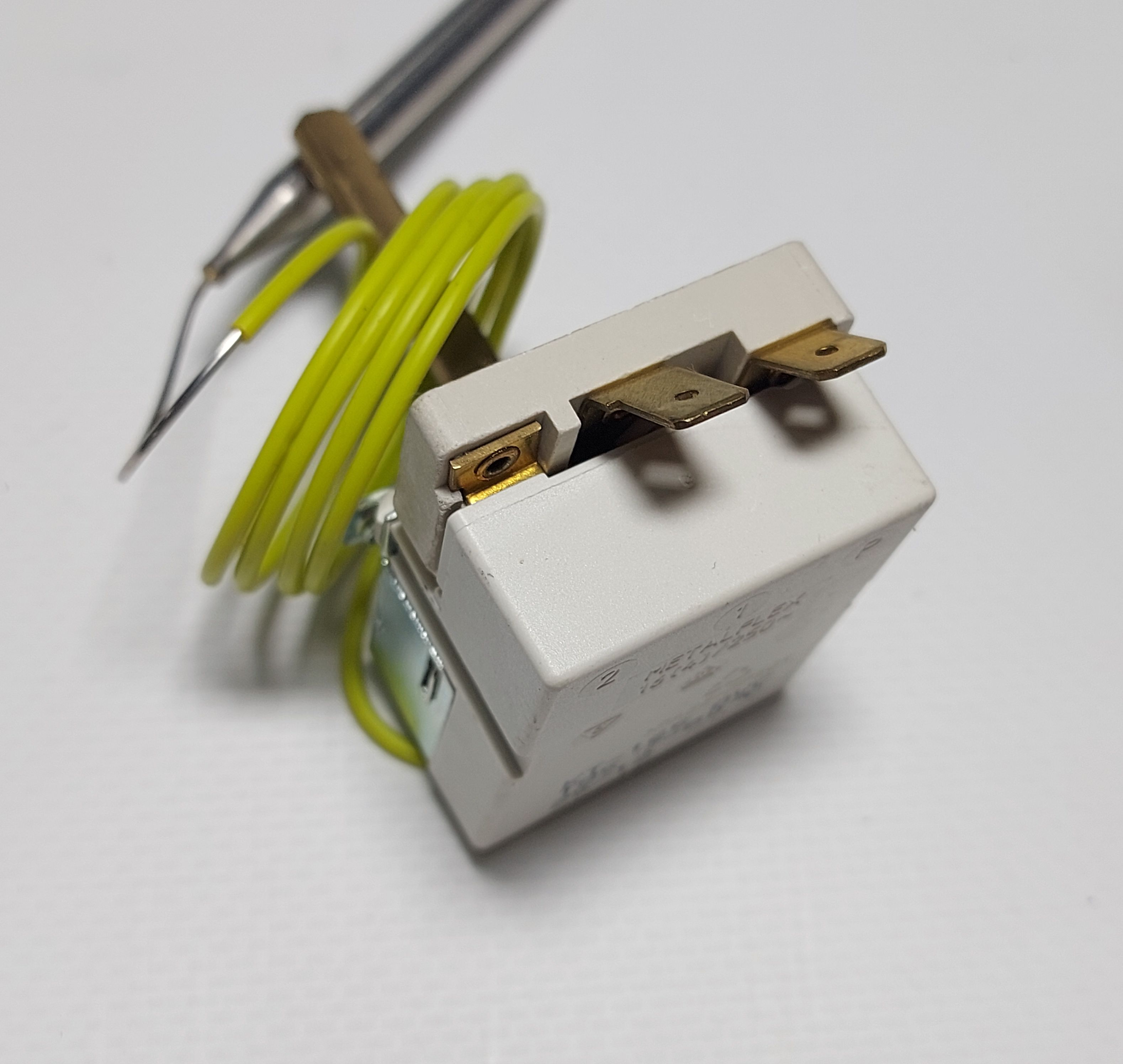 Термостат капиллярный регулируемый  7-80С KT-165 AVC L-600 мм