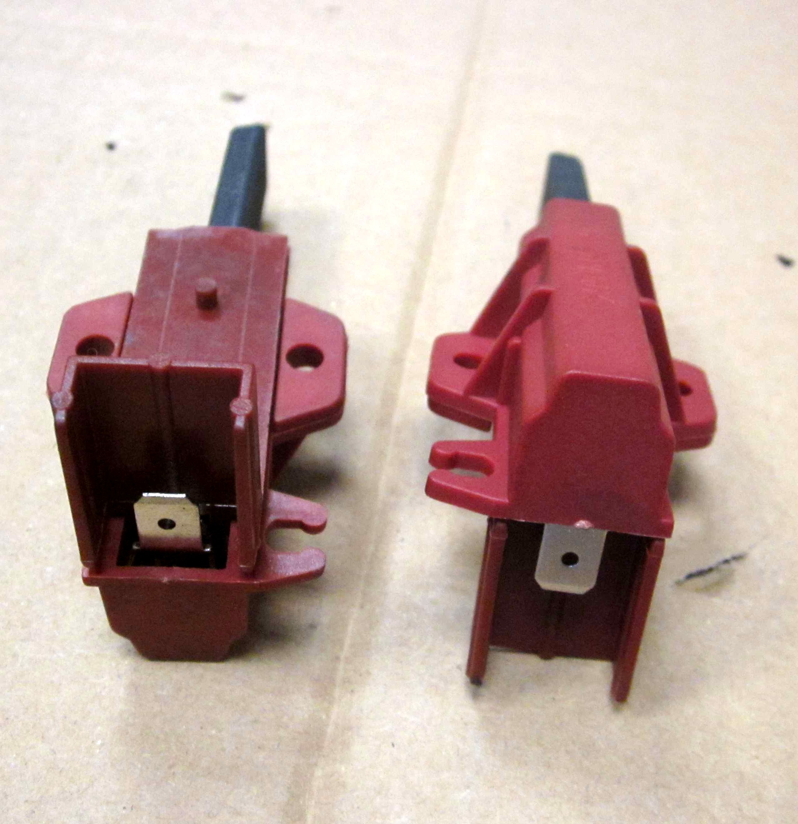 Щетки 5х12,5х32 угольные для электродвигателя стиральной машины (G134 / 54IT016)