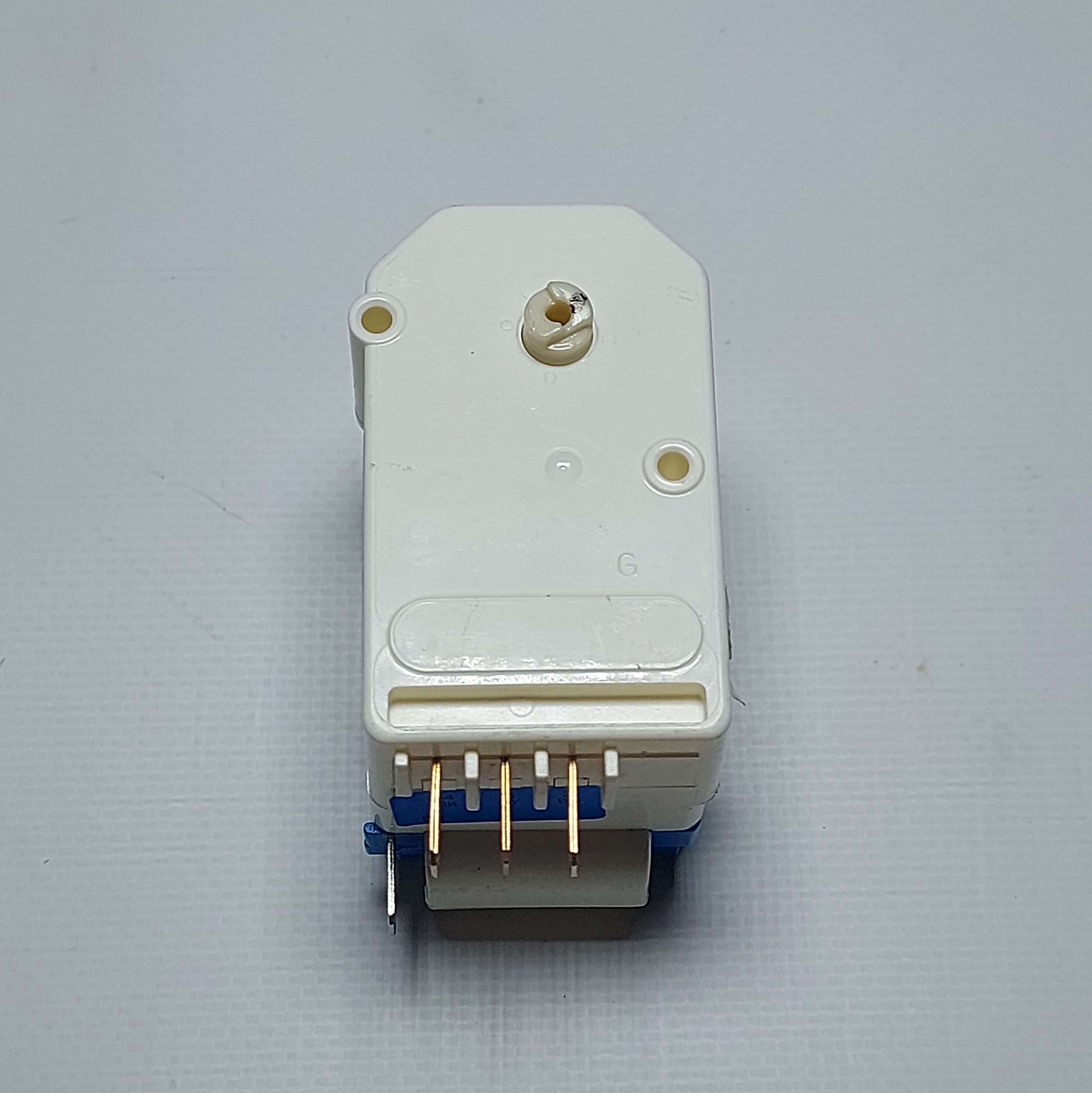 Электромеханический таймер оттайки TMDE802GC2 для холодильника