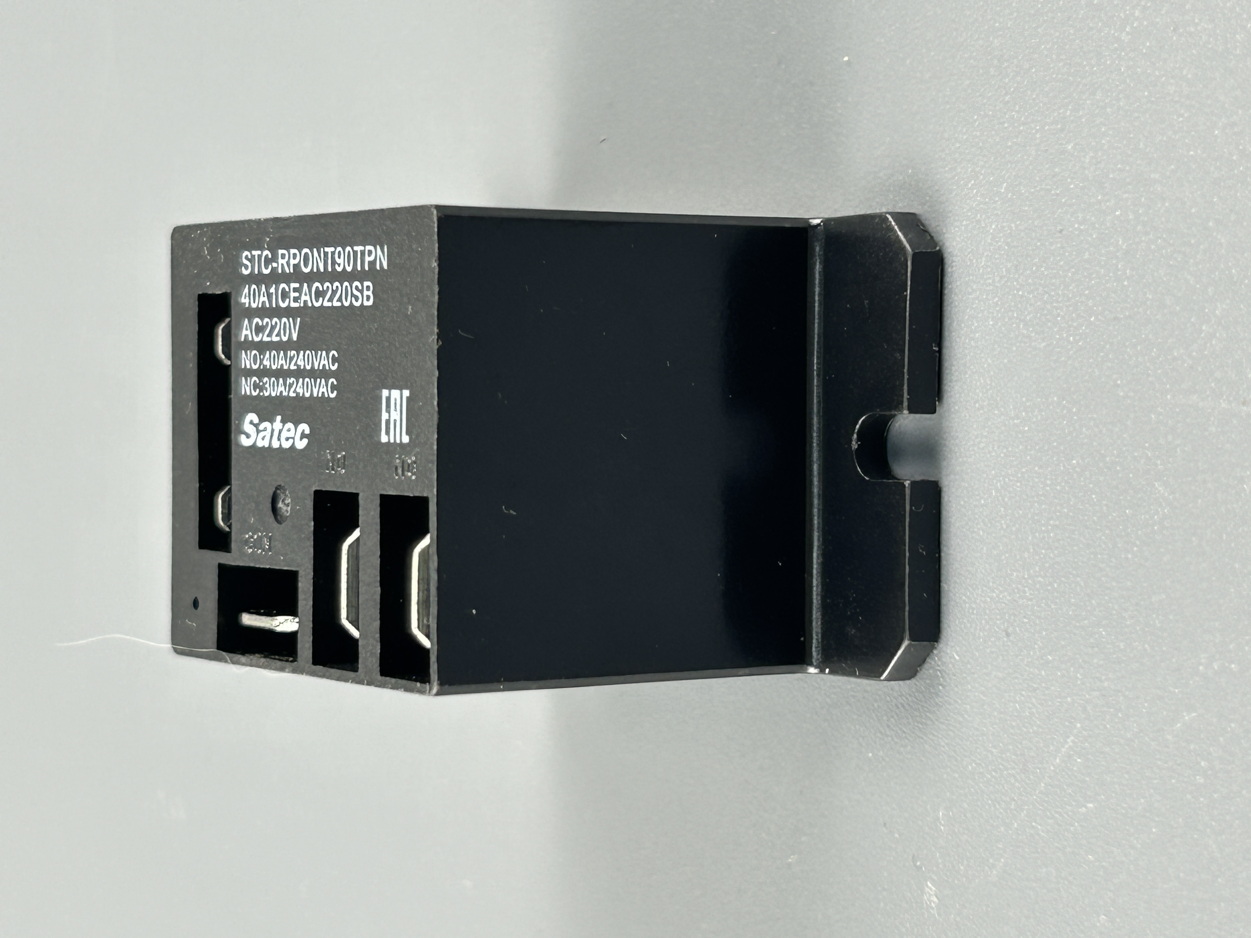 Электромагнитное реле STC-RPONT90TPN40A1CEAC220SB SPDT 40A/240V