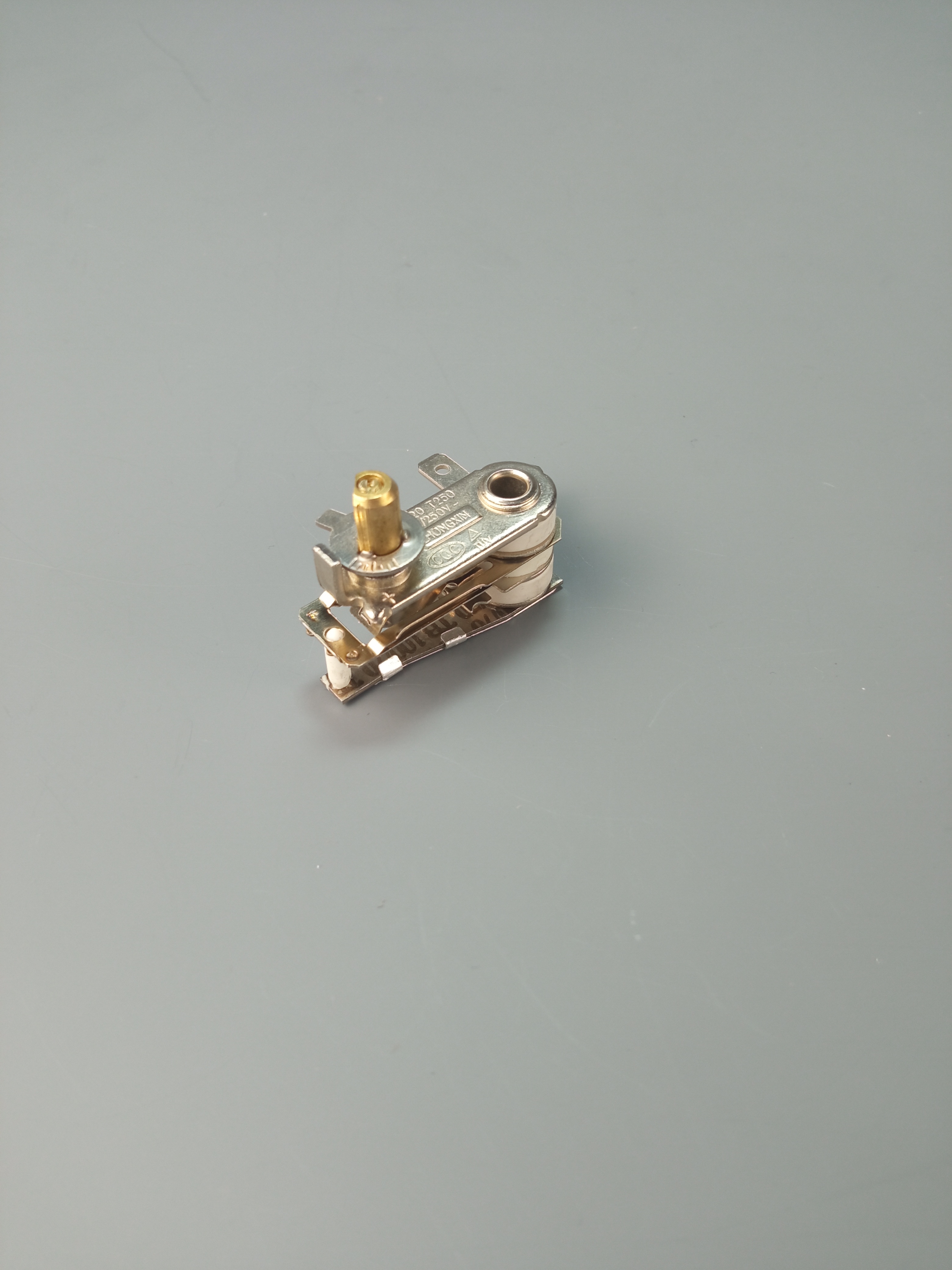 Биметаллический регулируемый термостат 30-260С KST220 10A/250V