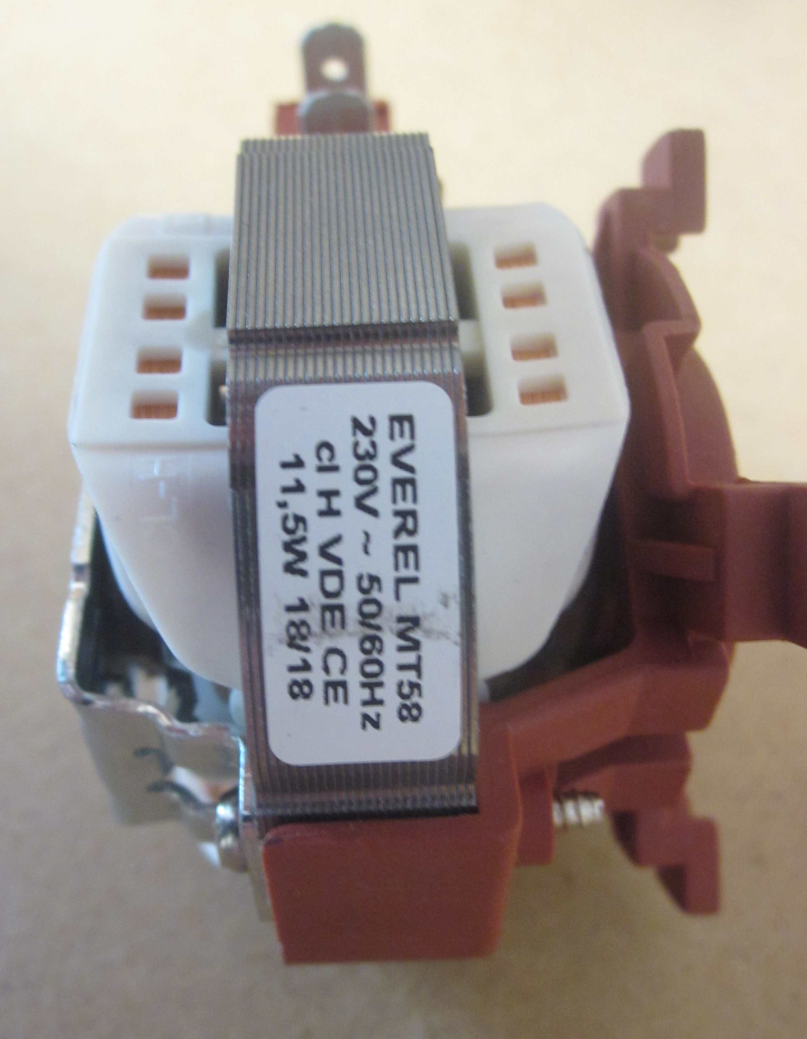 Двигатель на конвекцию (в духовку) (HANSA 8052637)