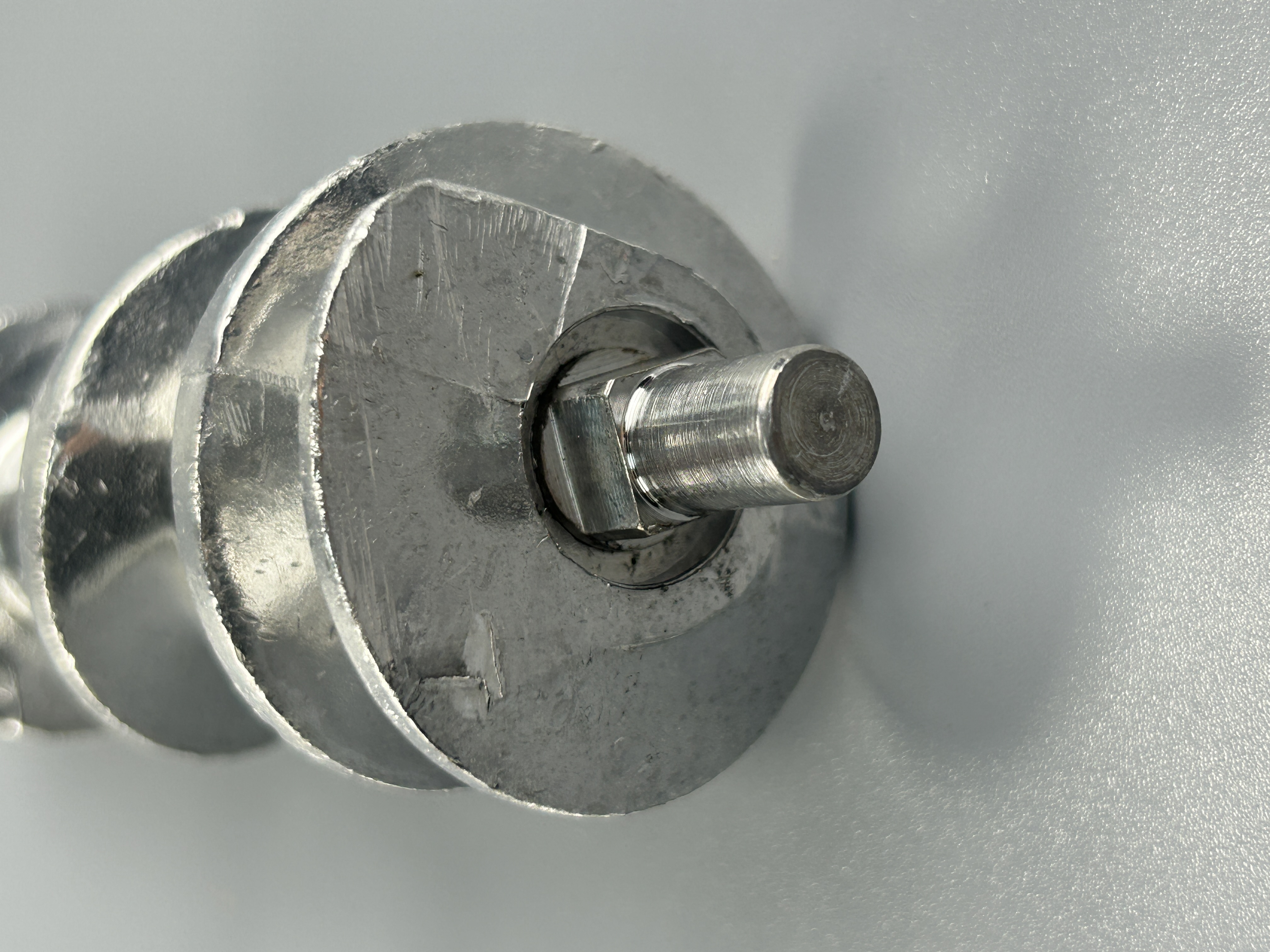 Шнек для мясорубок KENWOOD (DLKW658534 / KW003 / 00604040)