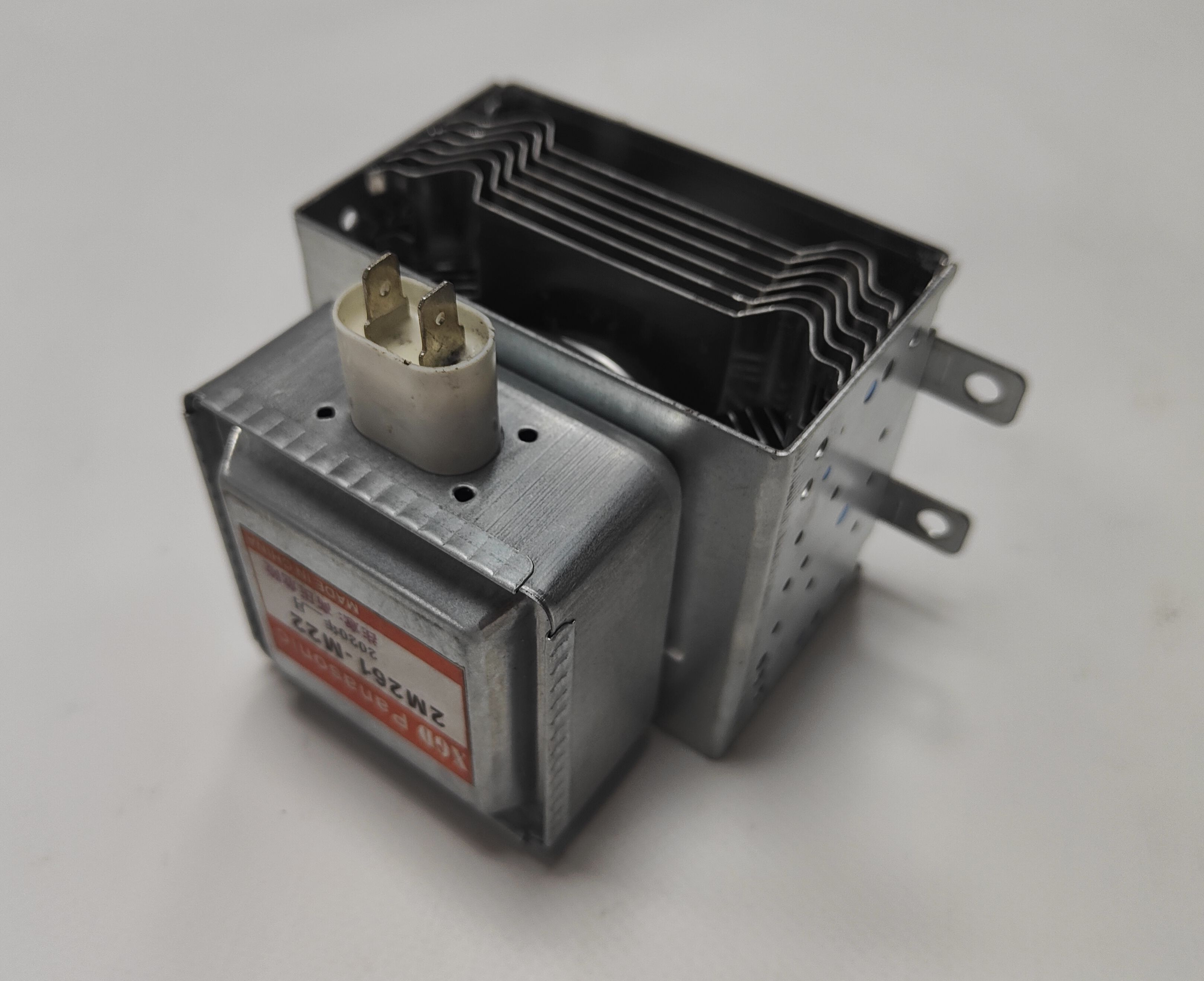 Магнетрон для микроволновой печи 1000W 2M261-M22 PANASONIC (инверторный)