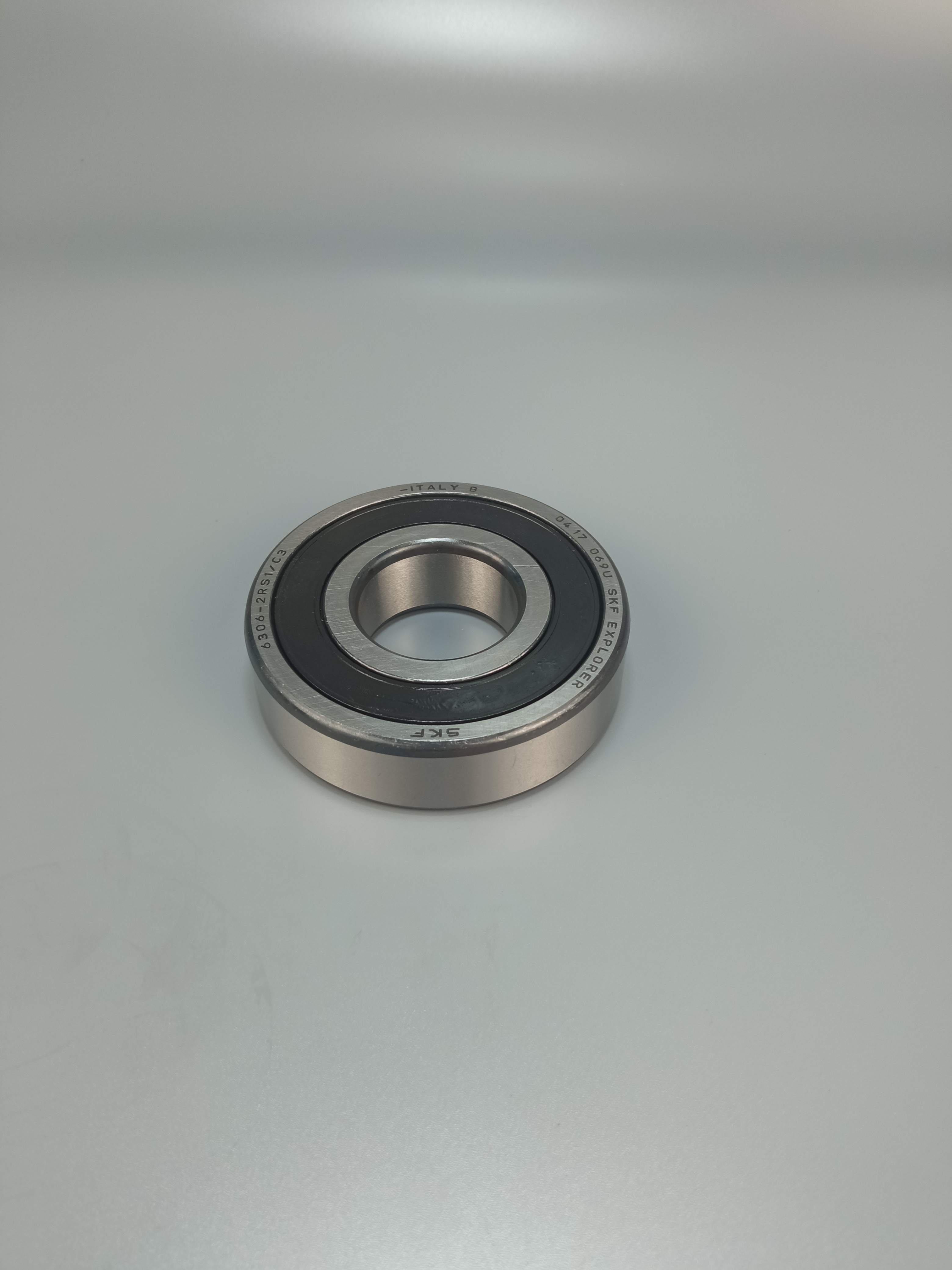 Подшипник 30х72х19мм. (6306 2RS/C3) (SKF)