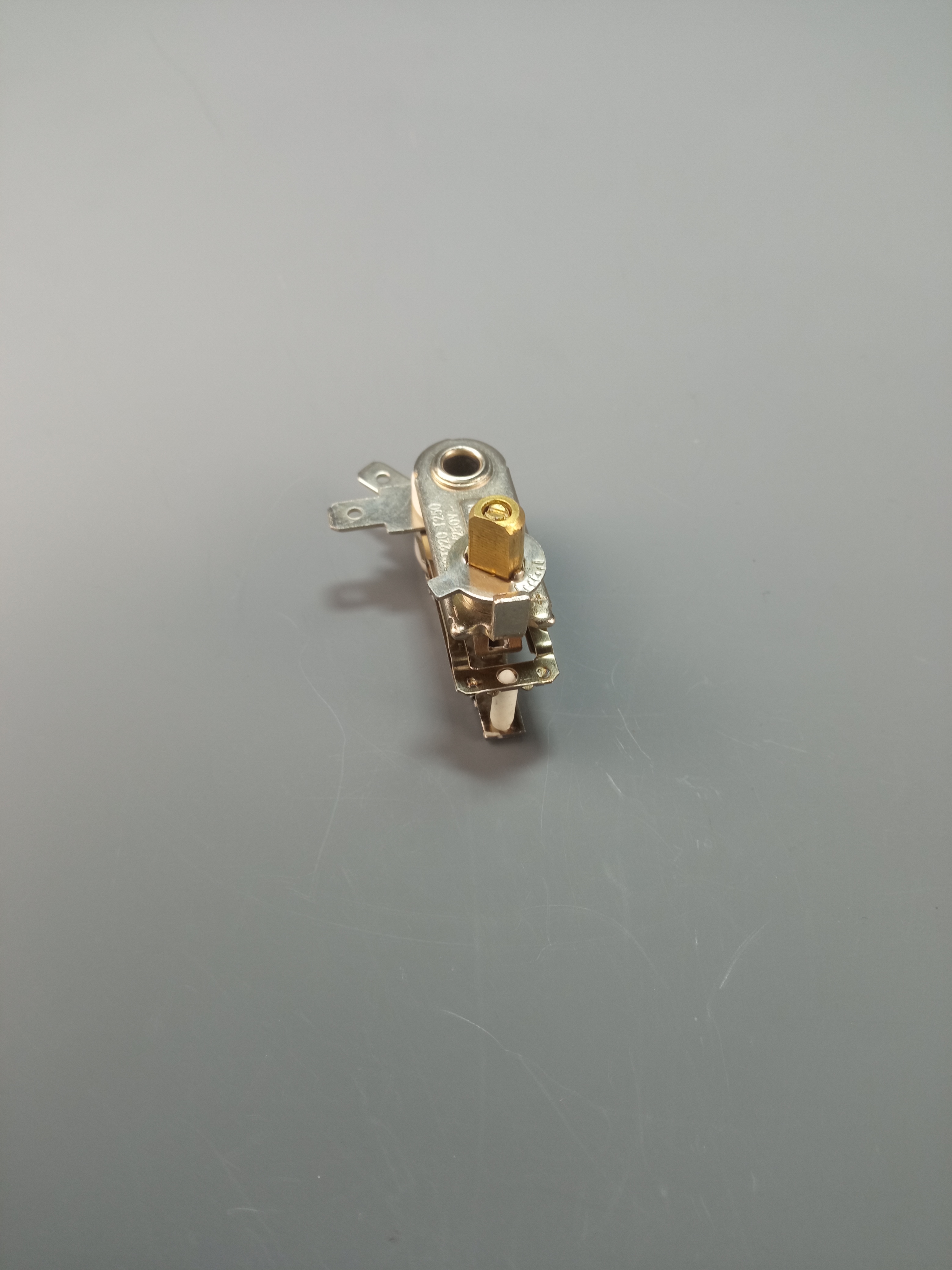 Биметаллический регулируемый термостат 30-260С KST220 10A/250V