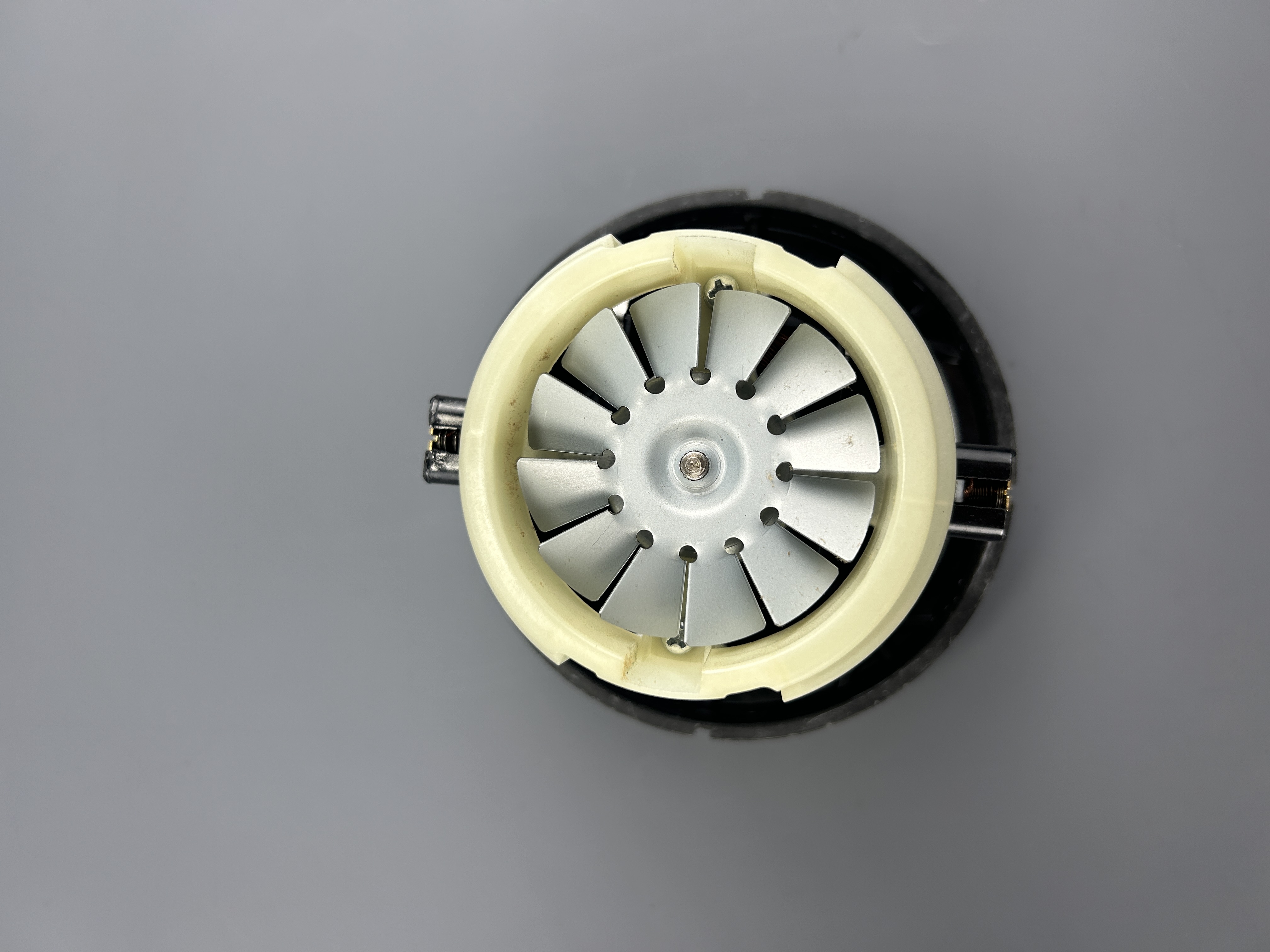  (нов, описание) Двигатель для моющего пылесоса 1200W  (H137, d137мм) Karcher WD2/WD3