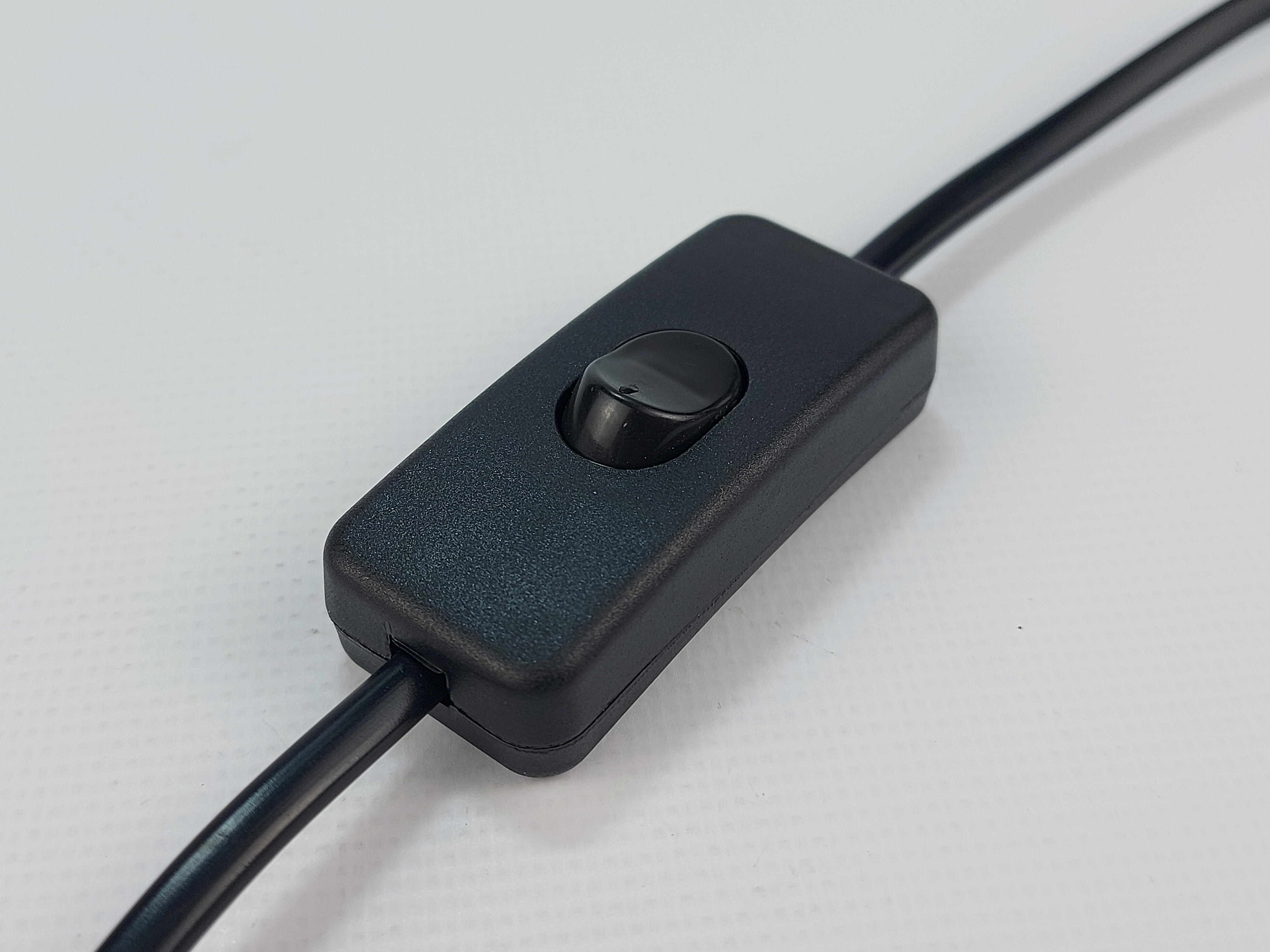 БРА Шнур с выключателем 1,5м черный 80W 50Hz (029470)