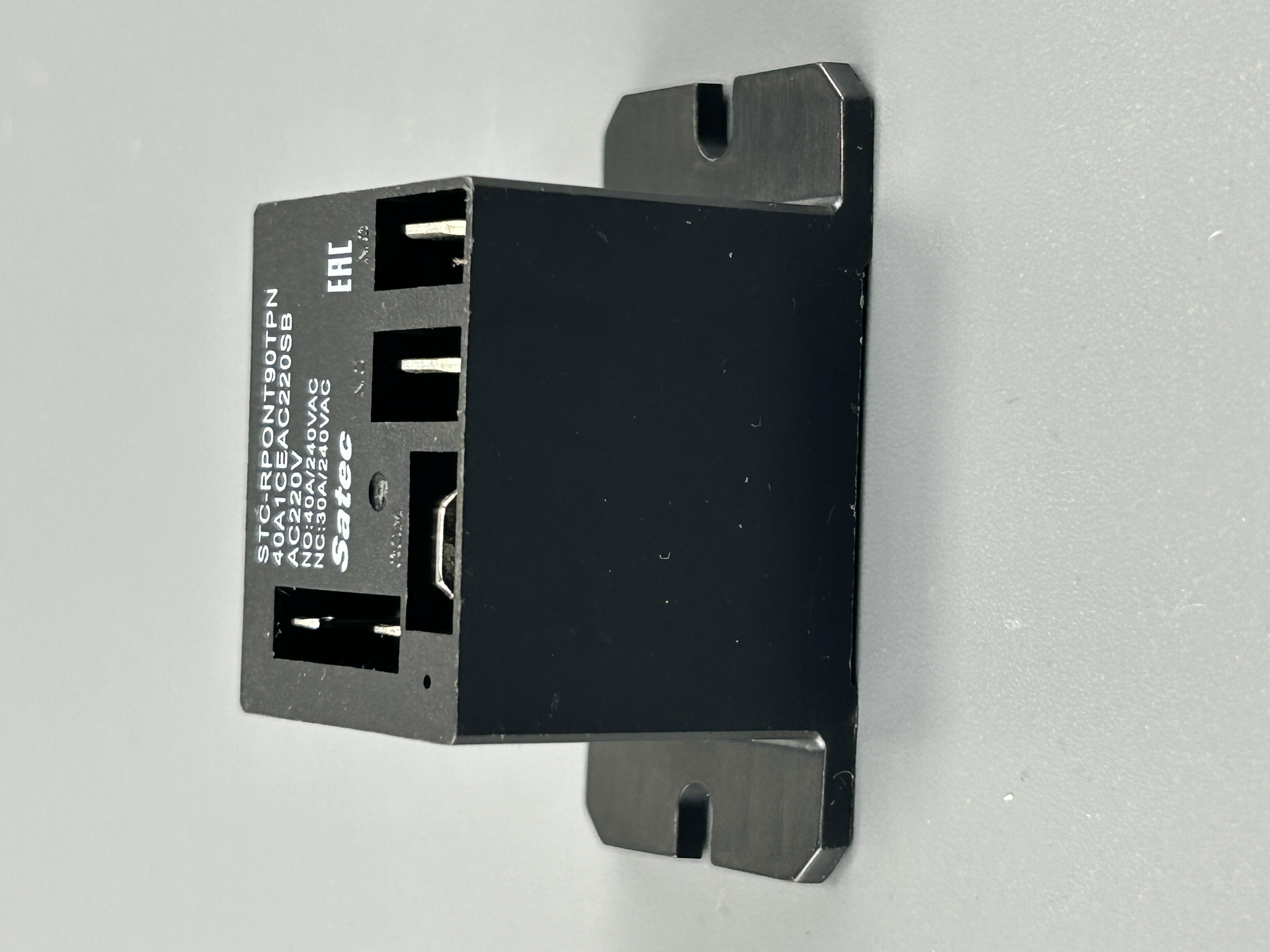 Электромагнитное реле STC-RPONT90TPN40A1CEAC220SB SPDT 40A/240V