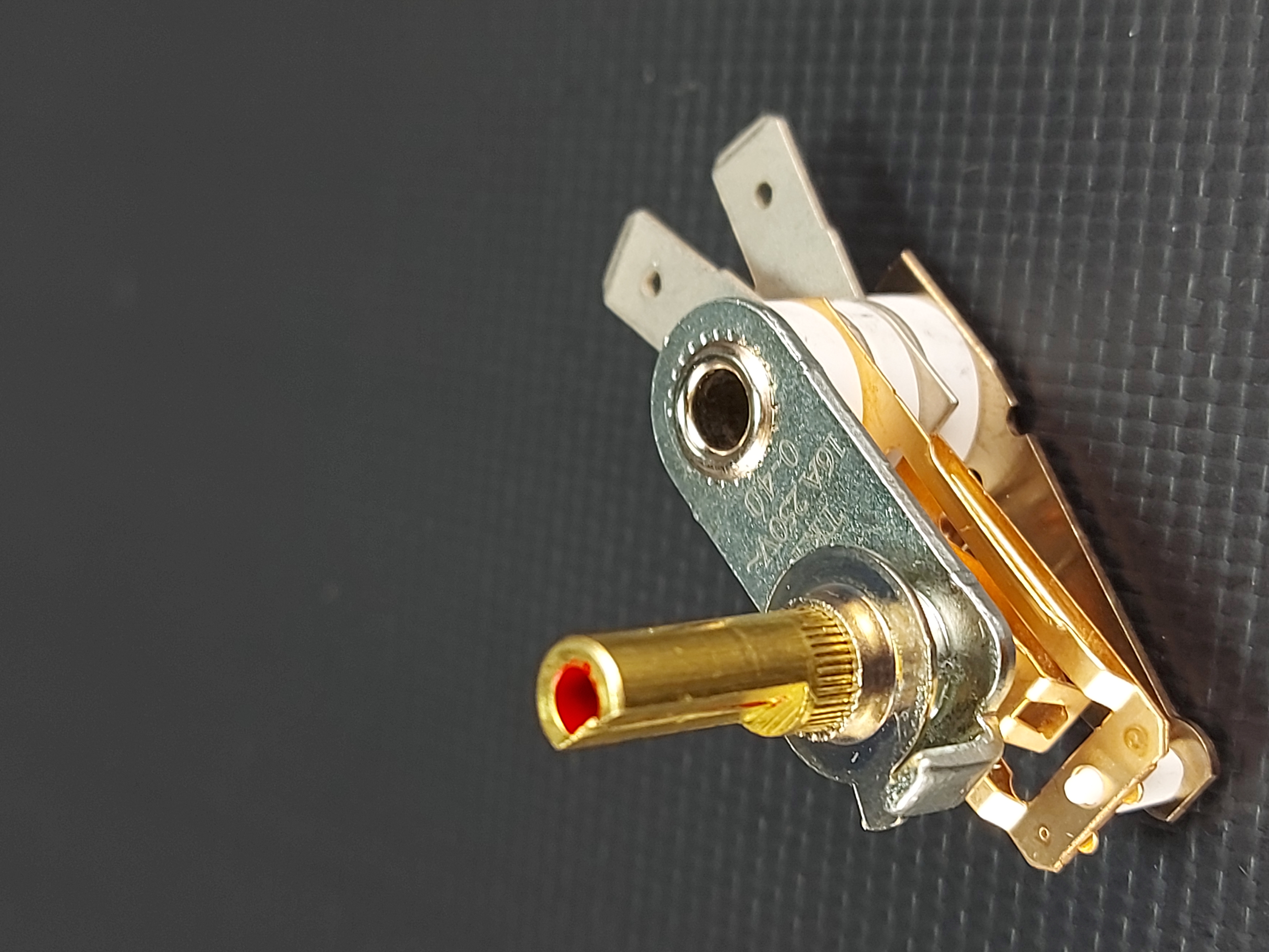 Биметаллический регулируемый термостат 0-40С ТКР-1 16A/250V