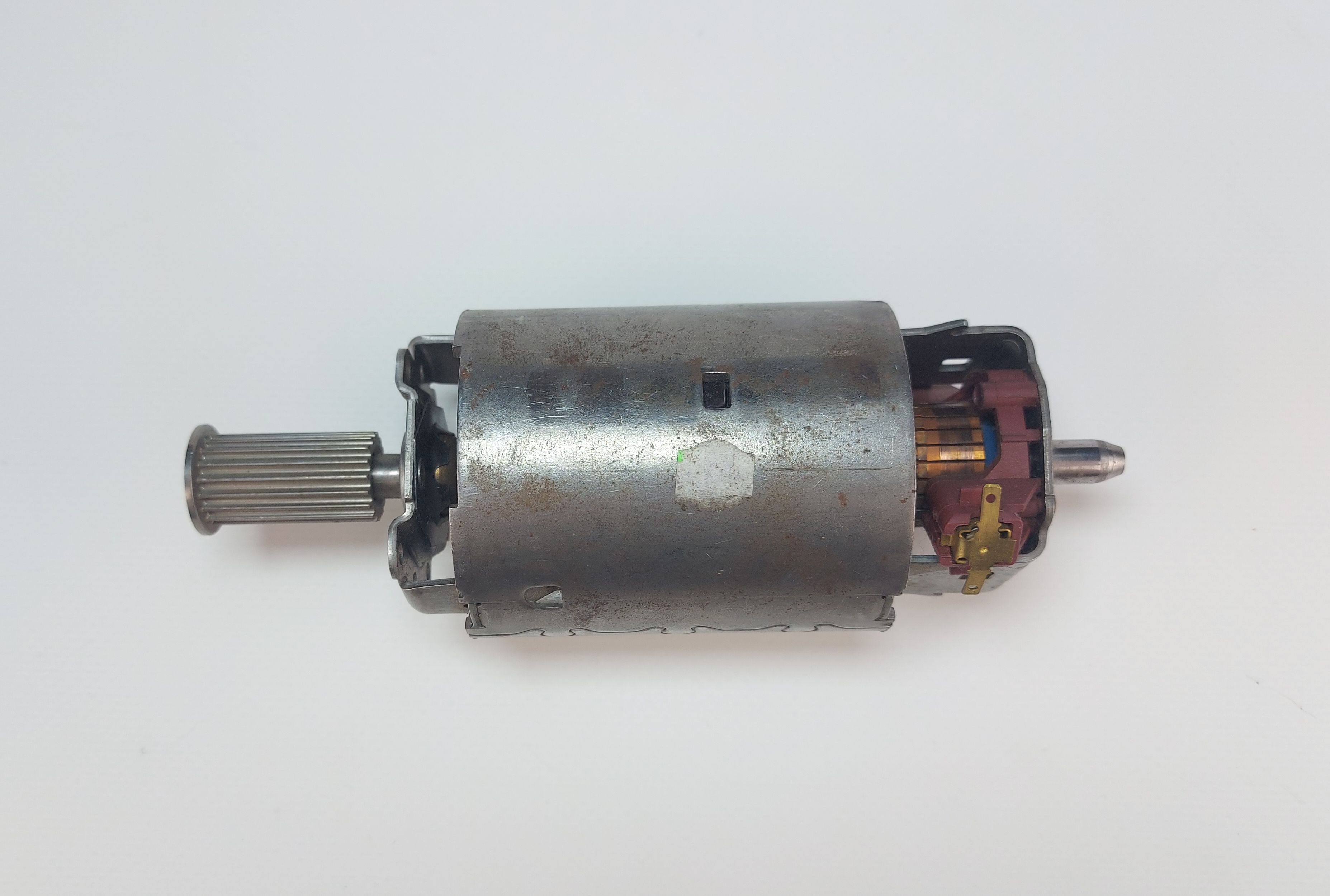 Двигатель (мотор) для кухонного комбайна K850 - K3210 Braun (63210623)