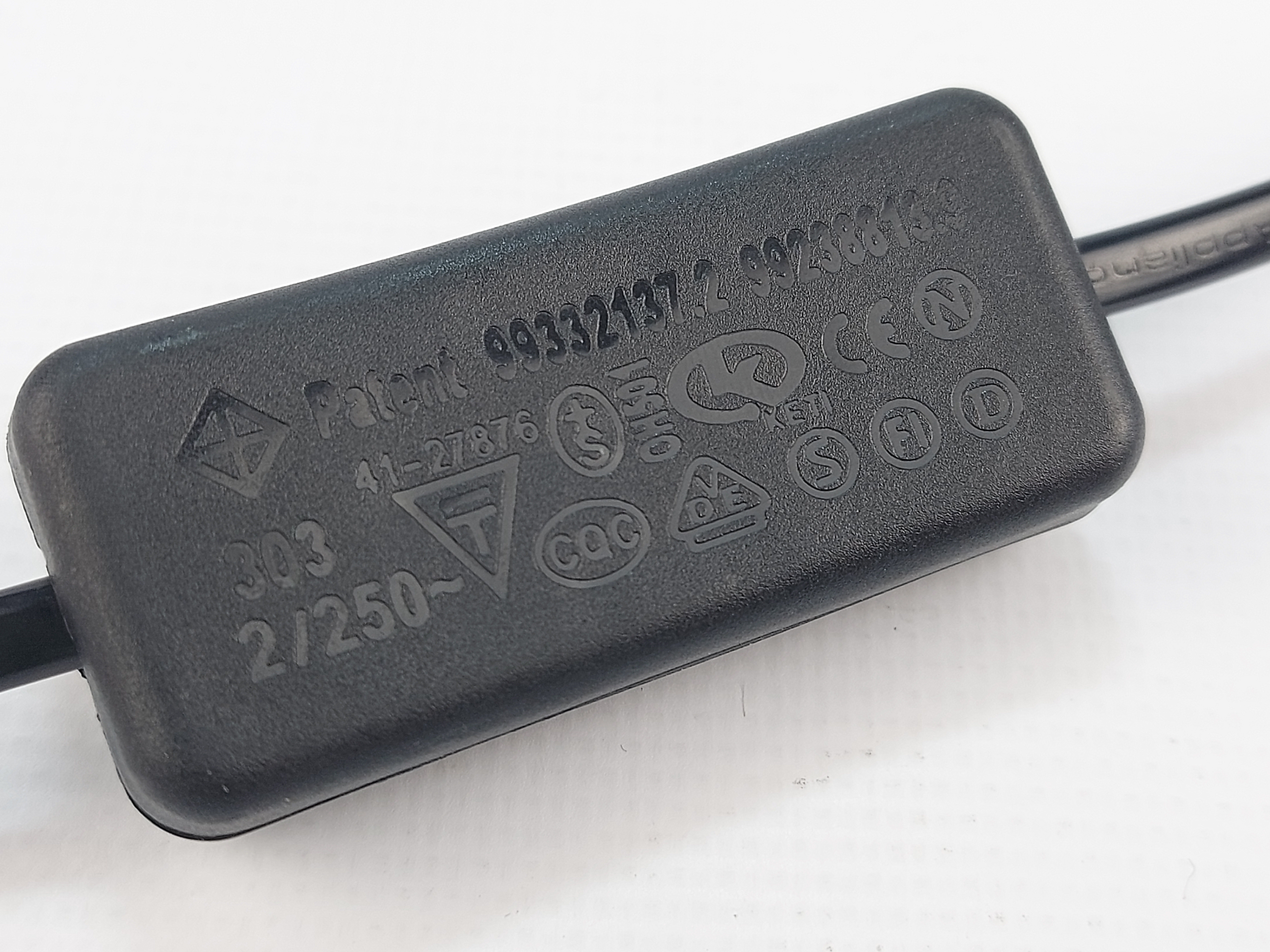 БРА Шнур с выключателем 1,5м черный 80W 50Hz (029470)
