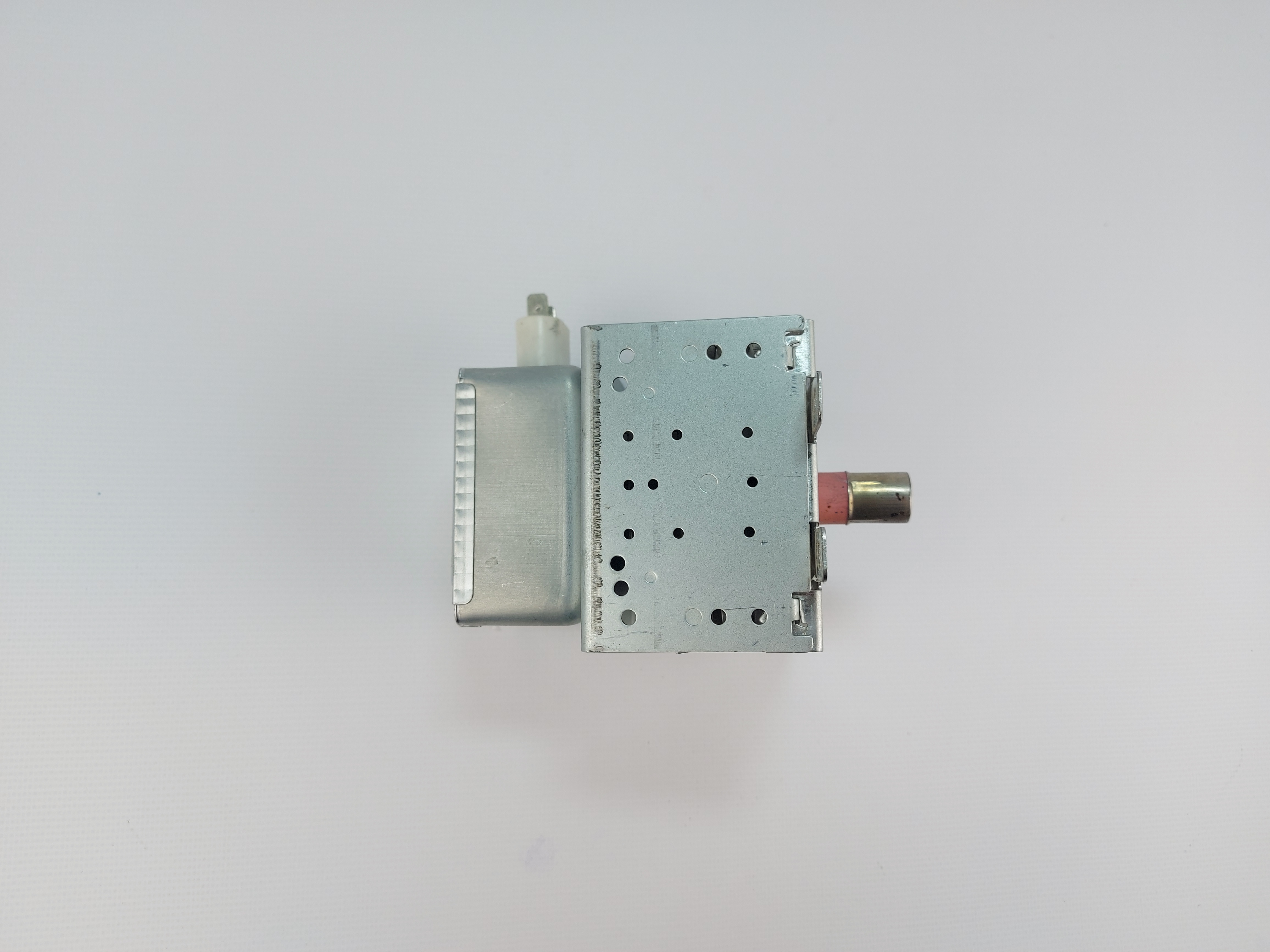 Магнетрон для микроволновой печи 900-1000W 319GC625-940 MIDEA (01304387)