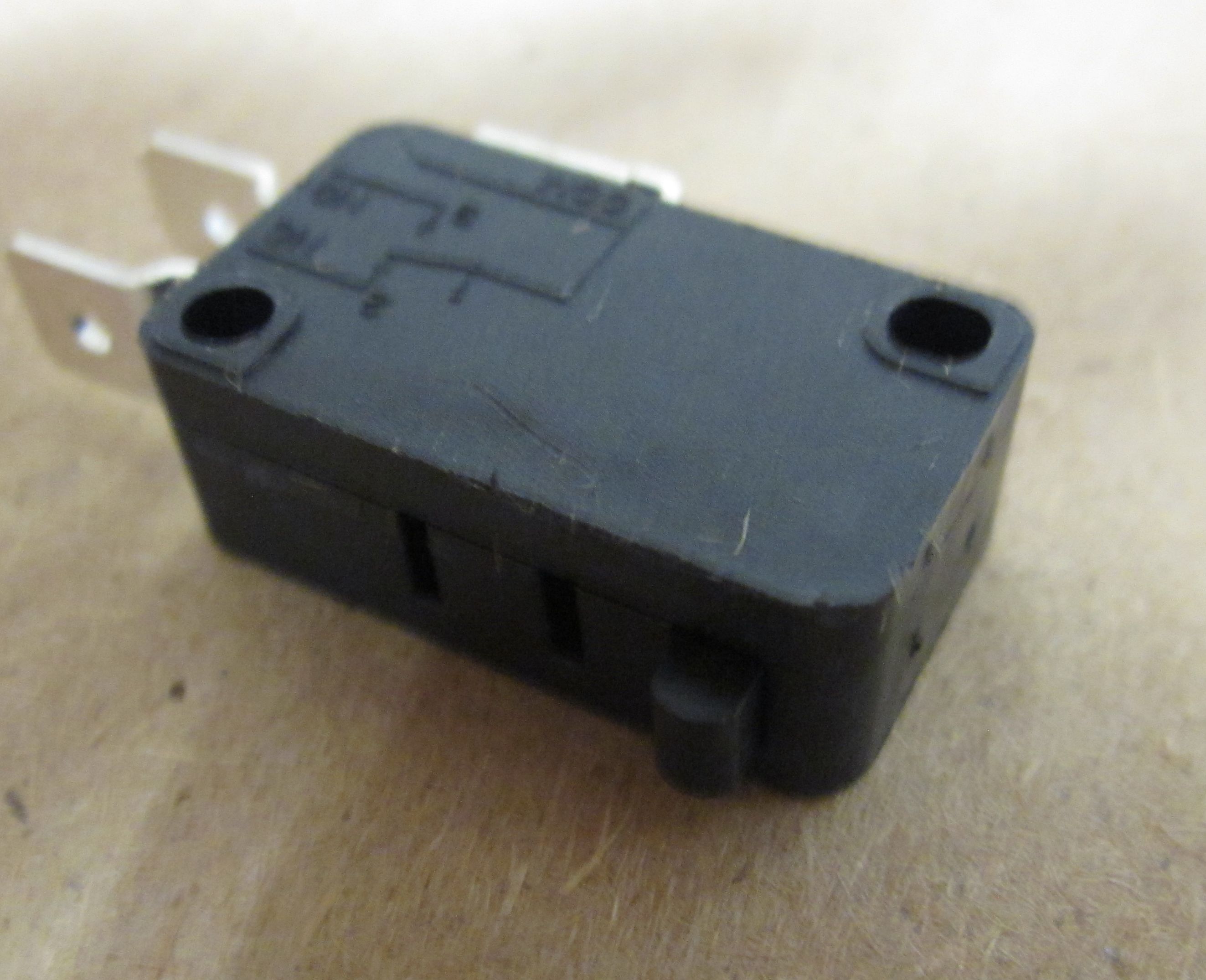 Микропереключатель KW1-103-F 15A / 250В
