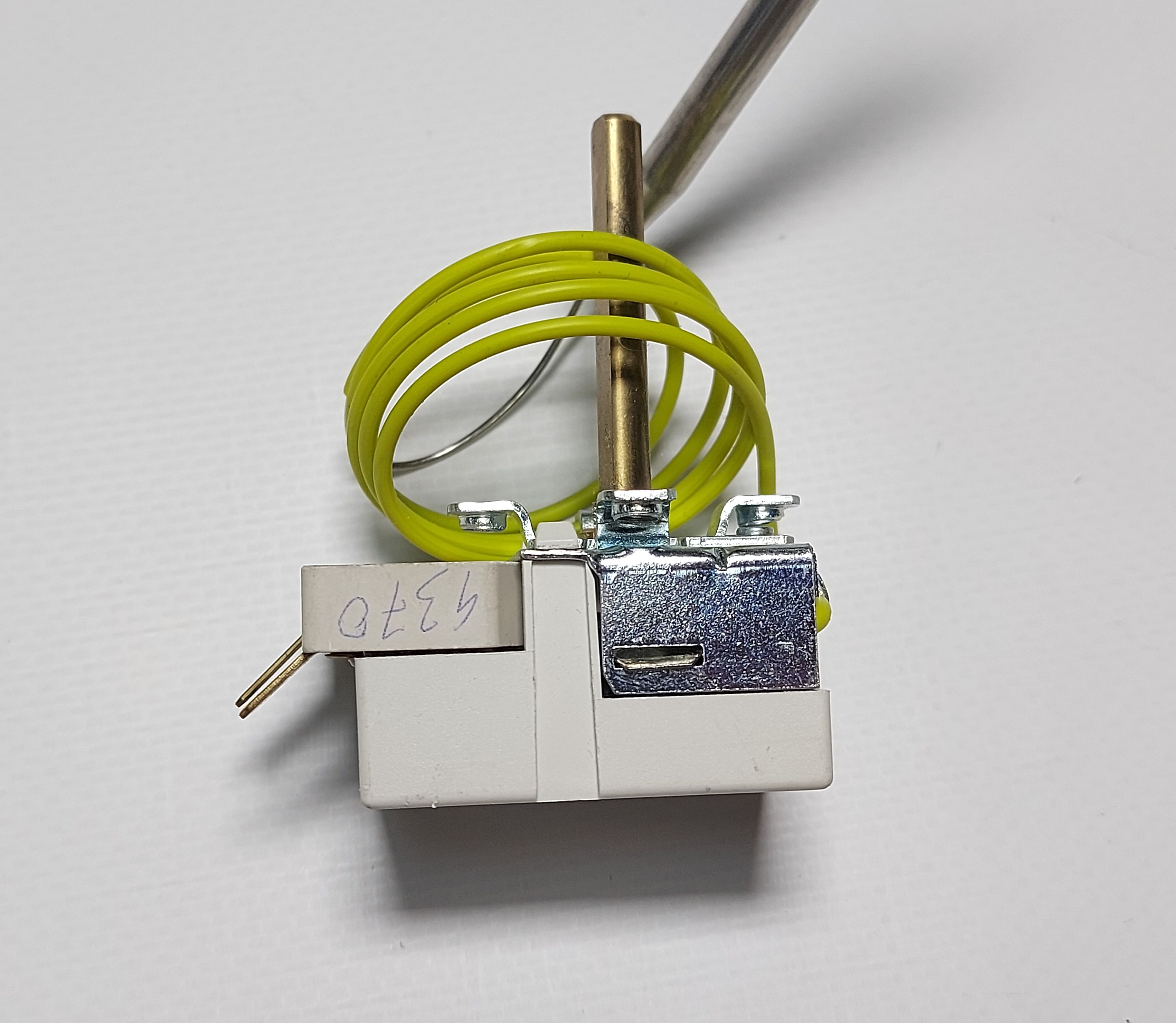 Термостат капиллярный регулируемый  7-80С KT-165 AVC L-600 мм