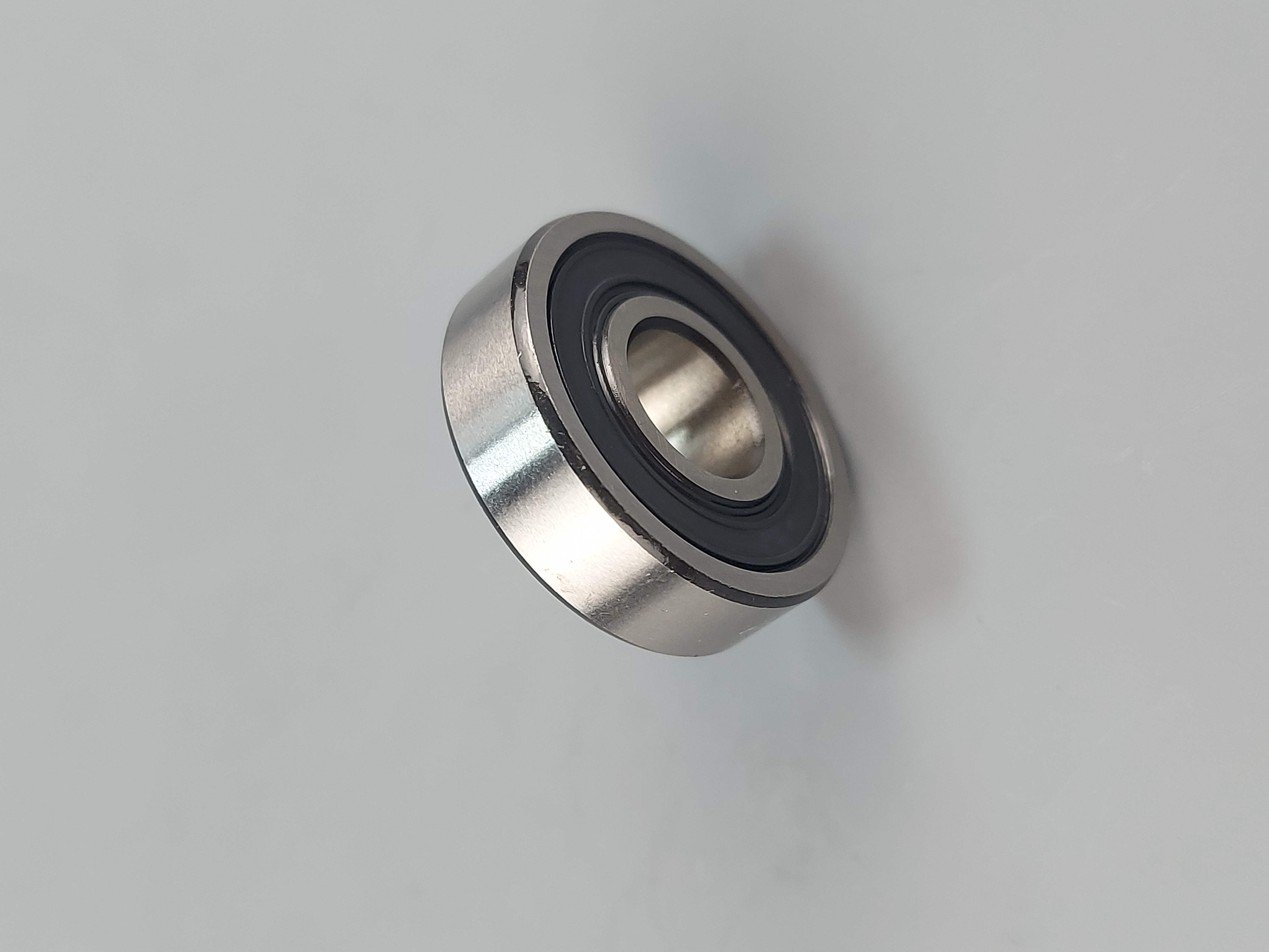 Подшипник  9х24х 7мм. (609 2RS / 609-2RSH/C3) (SKF) 