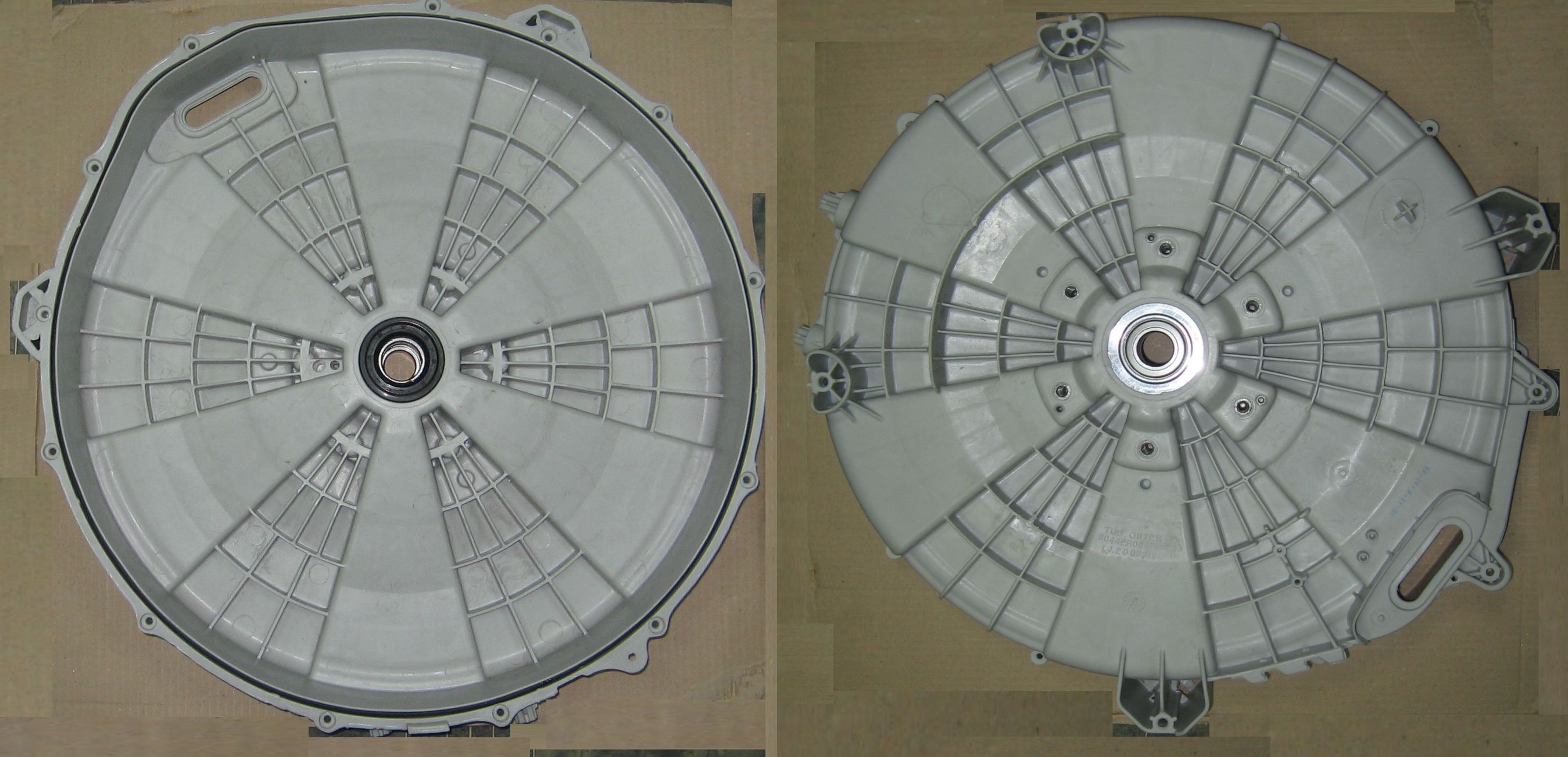 Задняя часть бака для стиральной машины LG с креплением для двигателя, универсальная (AJQ69410401)