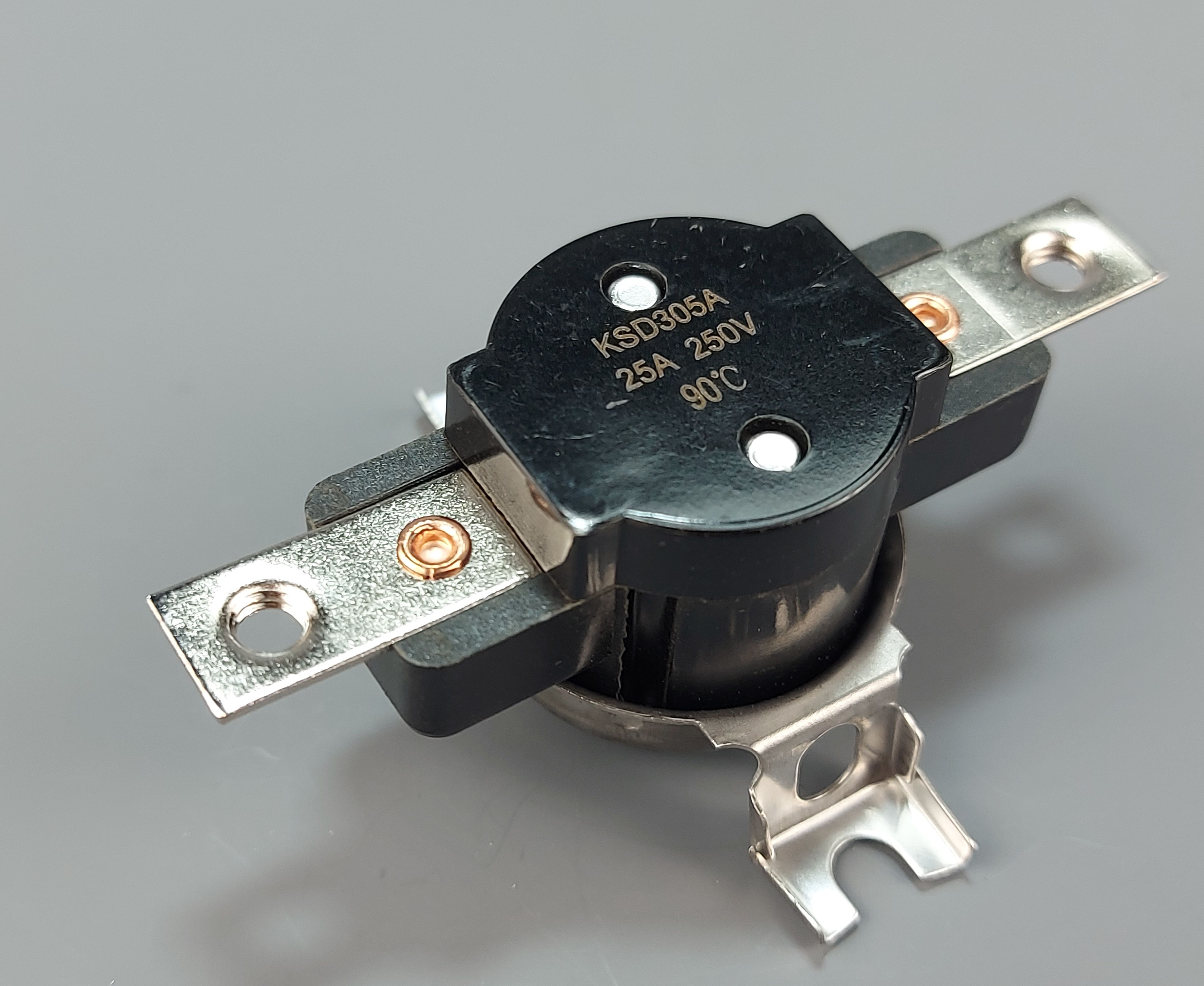 Термостат биметаллический KSD305A090CFA 90*C 25A/250В
