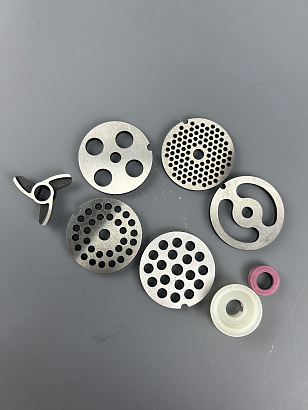 Комплект нож и решетки для мясорубок Гамма 7 (8 предметов) 