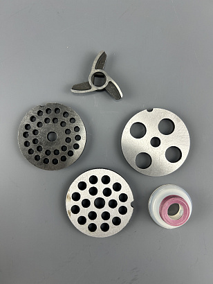 Комплект нож и решетки для мясорубок Гамма 7 (6 предметов) 